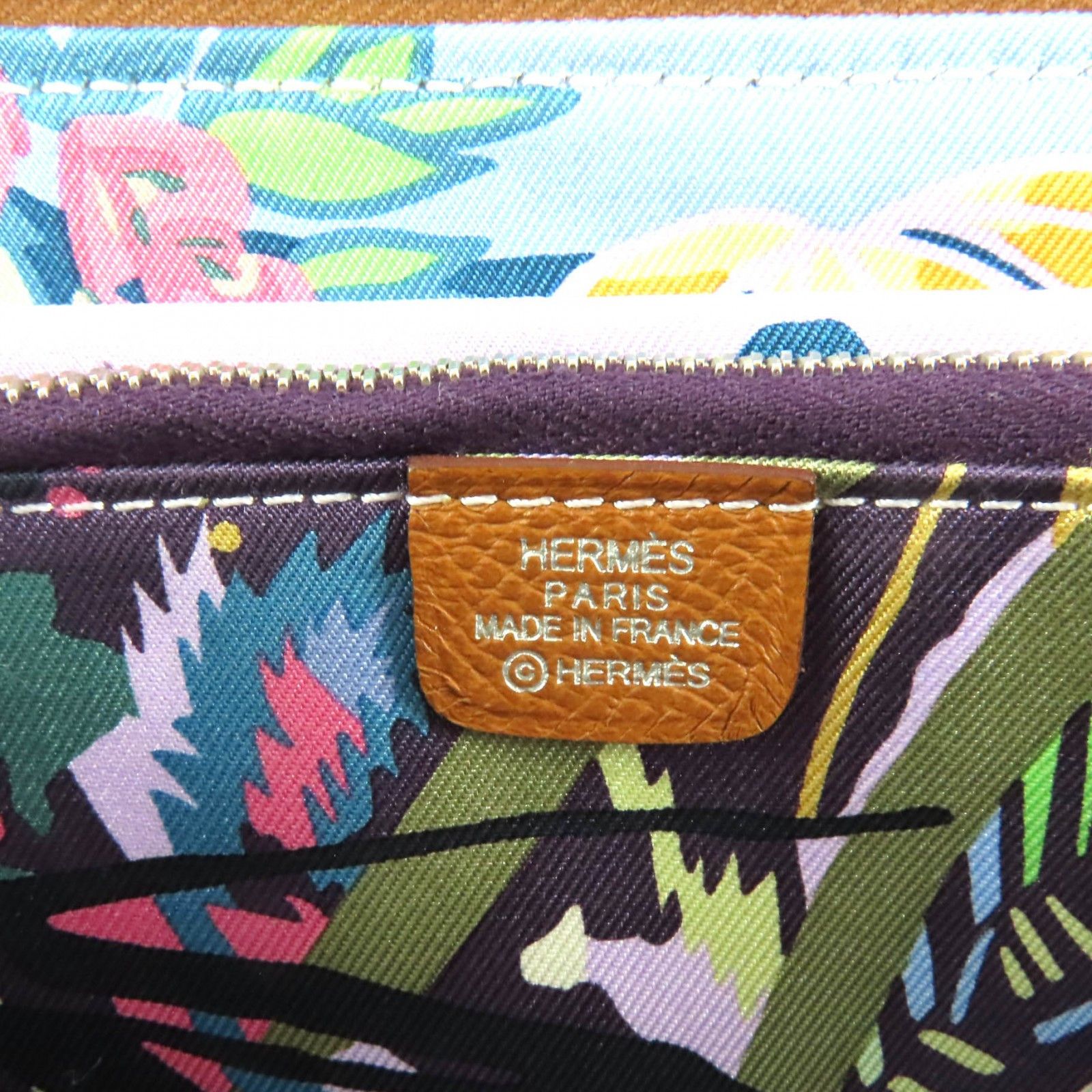 Hermes Hermes Hermès Azap Long Epsom Wallet Leather Long Wallet Stamp U (2022) DUTY FREE for USA Size ONE SIZE - 9 Thumbnail
