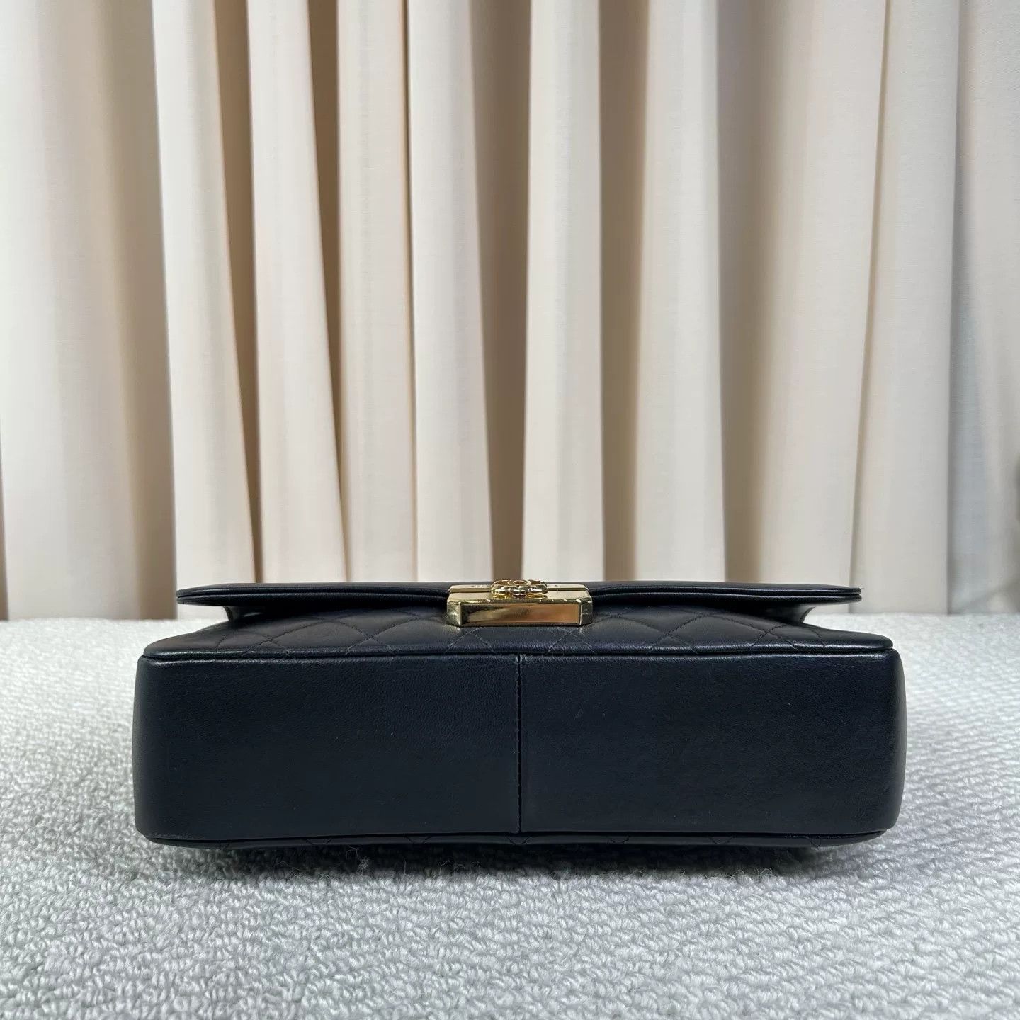 Chanel Pre-loved Bag Very good condition Size ONE SIZE - 3 Thumbnail