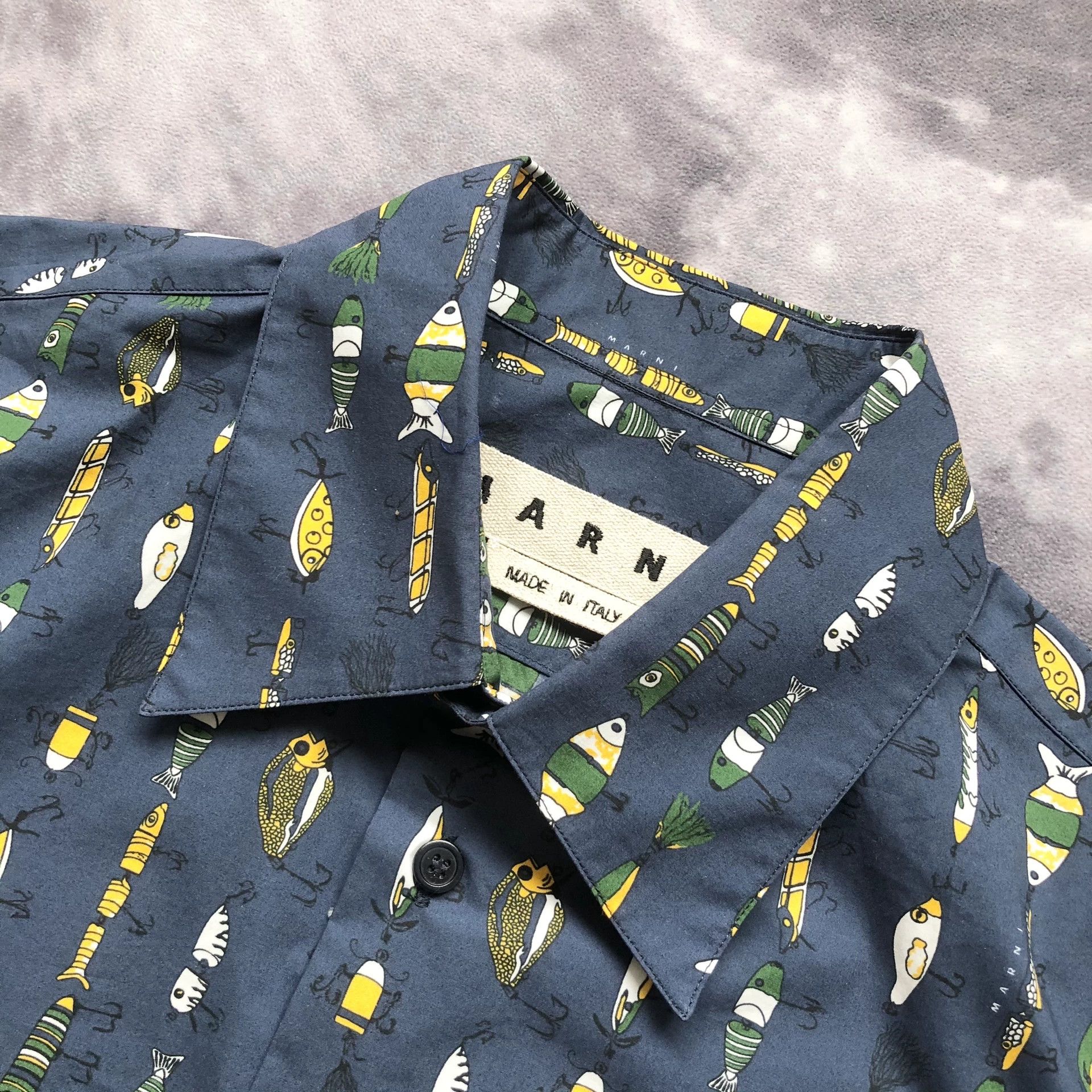 Marni MARNI Men's Long Sleeve Fish Shirt Size US M / EU 48-50 / 2 - 3 Thumbnail