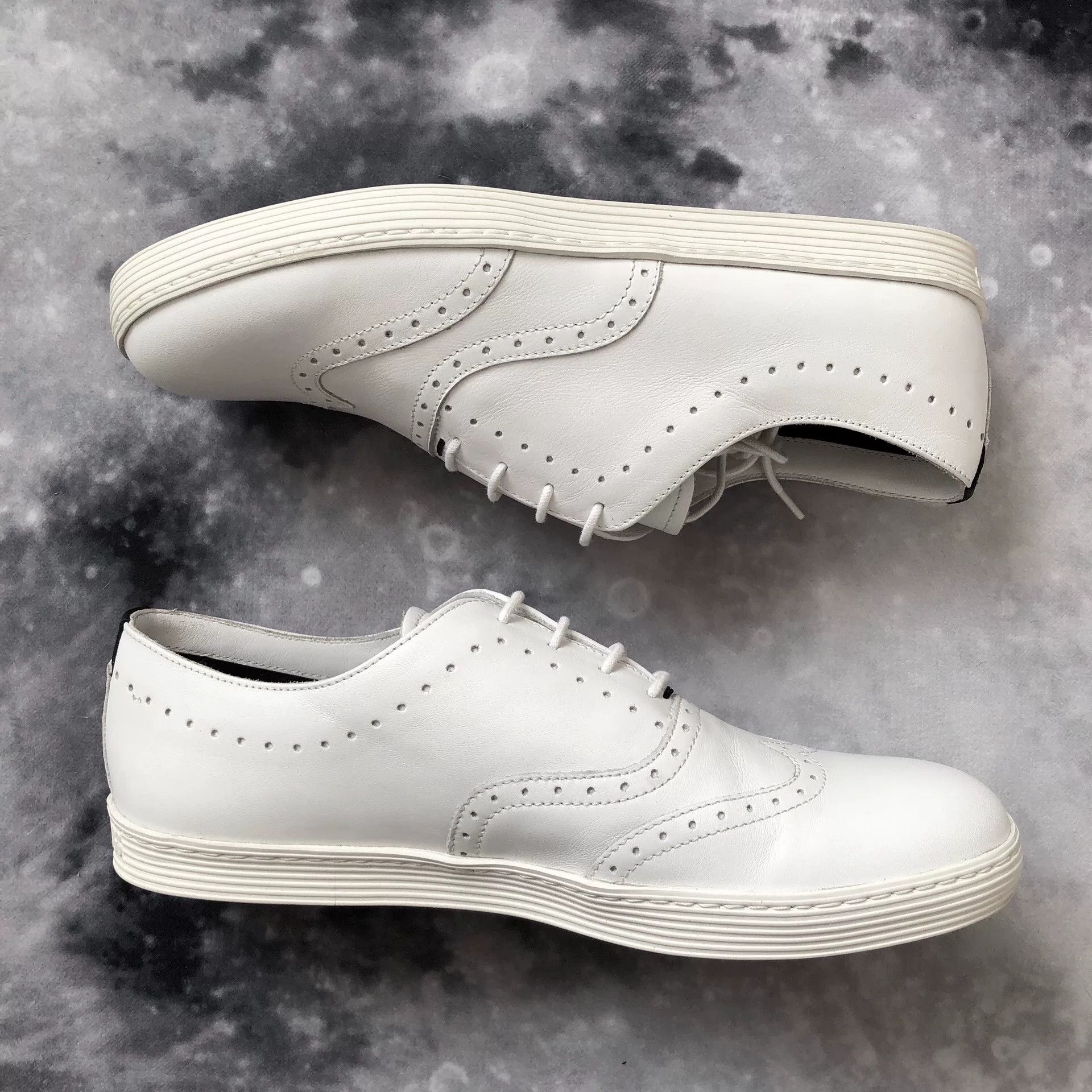 Dirk Bikkembergs Bikkembergs Carved Brogue White Shoes Size US 9 / EU 42 - 5 Thumbnail
