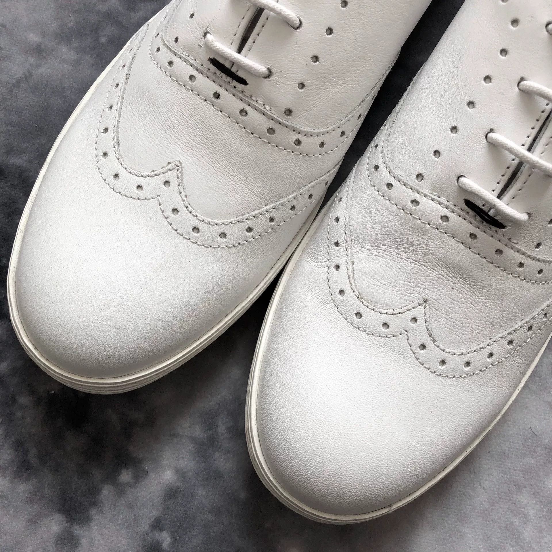Dirk Bikkembergs Bikkembergs Carved Brogue White Shoes Size US 9 / EU 42 - 3 Thumbnail