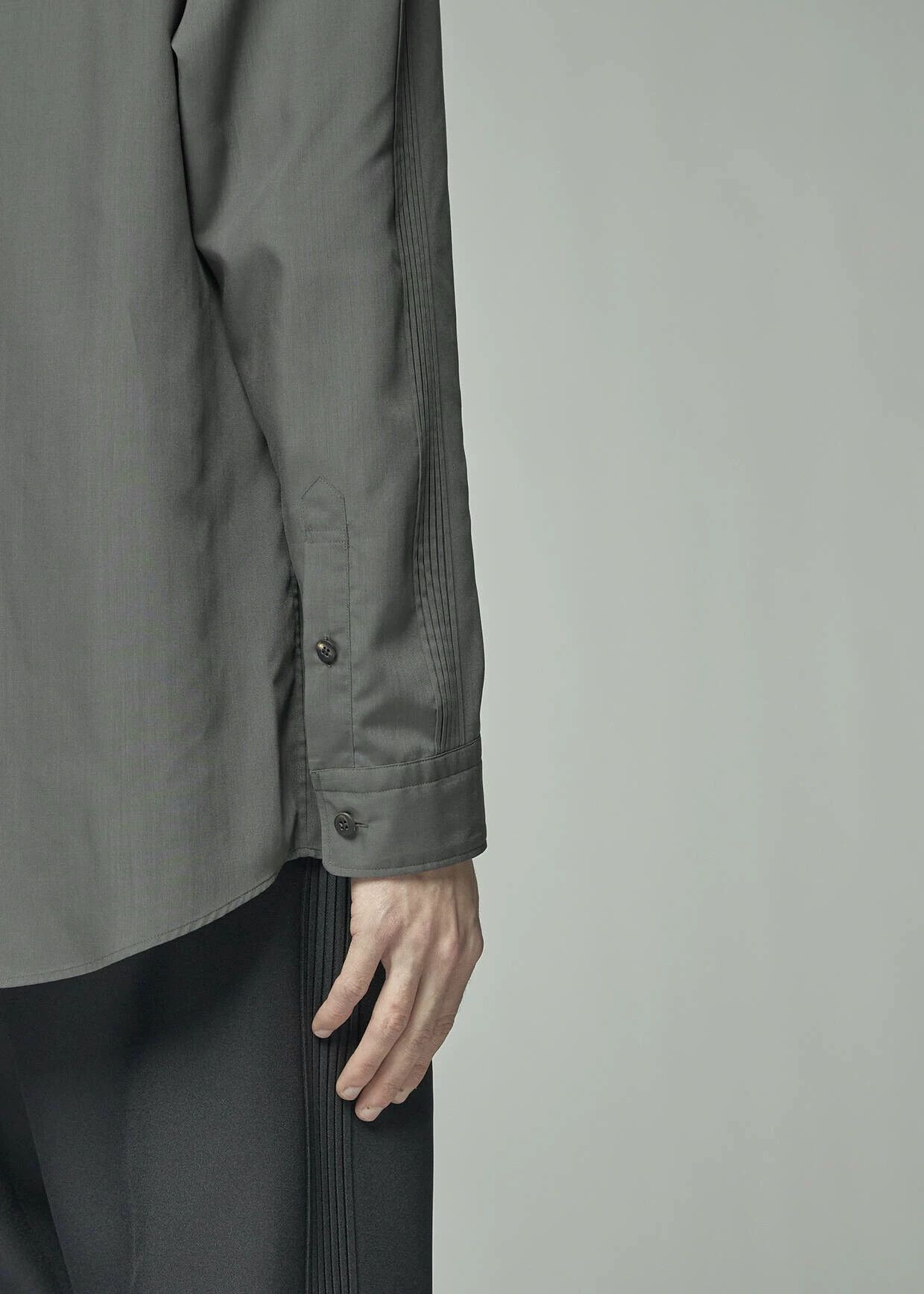 Issey Miyake Issey Miyake Men Pleats Long-Sleeve Shirt Size US L / EU 52-54 / 3 - 4 Thumbnail