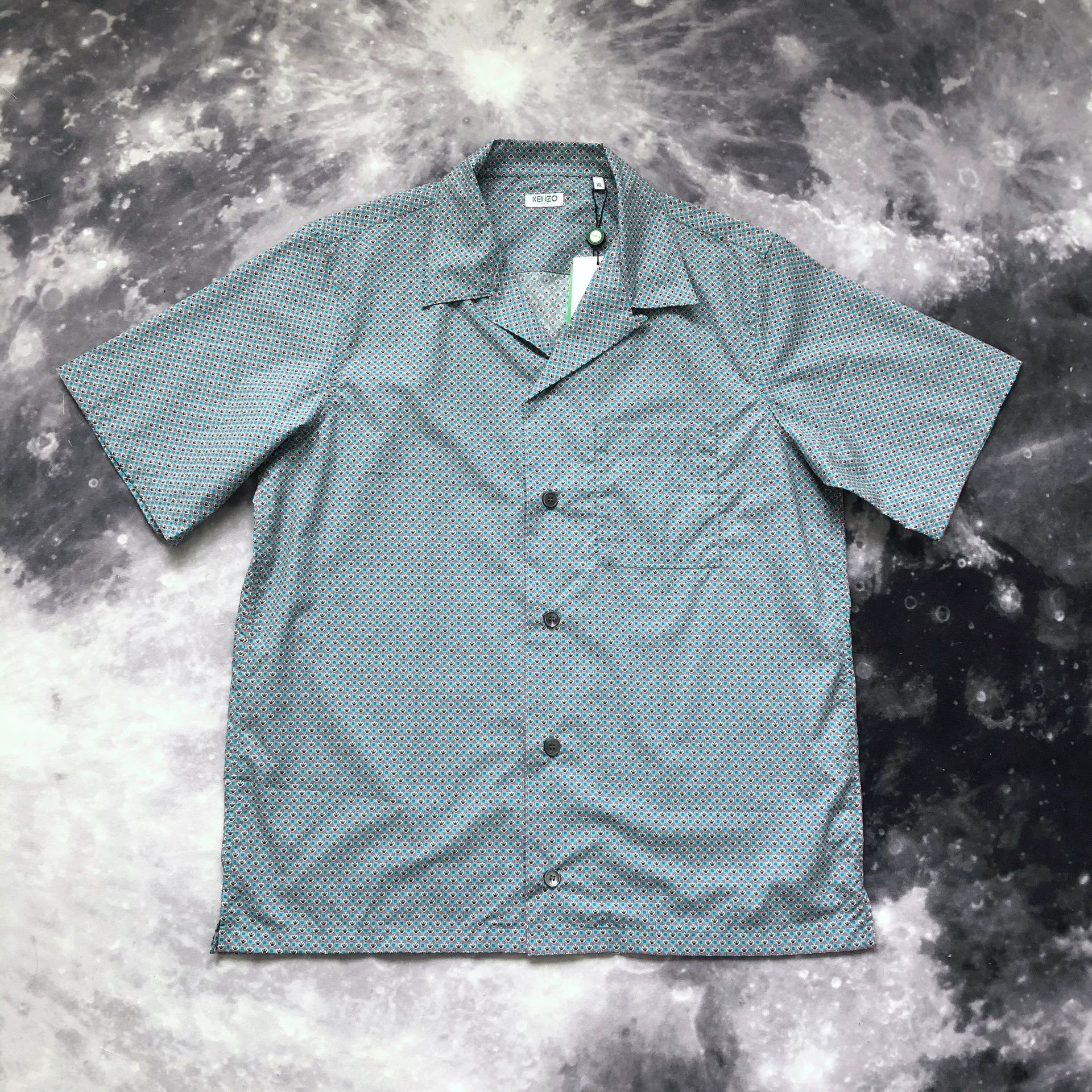 Kenzo KENZO Tiger Monogram Men's Short-Sleeve Bowling Shirt Size US XL / EU 56 / 4 - 4 Thumbnail