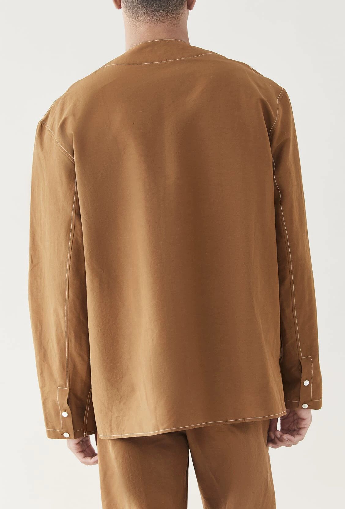 Lemaire Lemaire Tobacco V-Neck Shirt Size US S / EU 44-46 / 1 - 4 Thumbnail