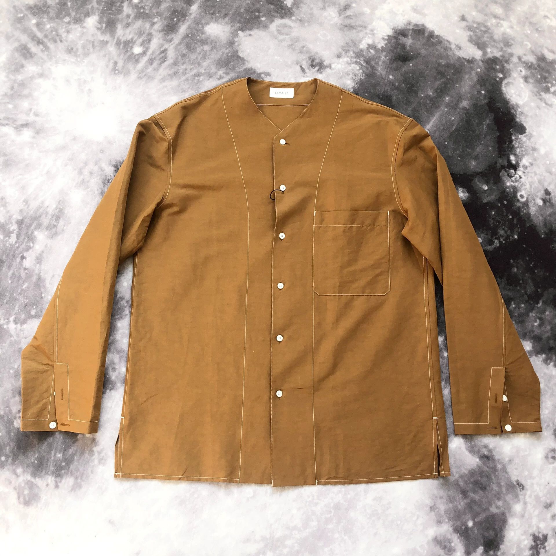 Lemaire Lemaire Tobacco V-Neck Shirt Size US S / EU 44-46 / 1 - 6 Thumbnail
