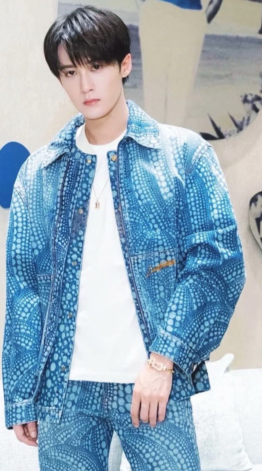 Yayoi Kusama Louis Vuitton x Yayoi Kusama Denim Jacket Size US M / EU 48-50 / 2 - 2 Thumbnail
