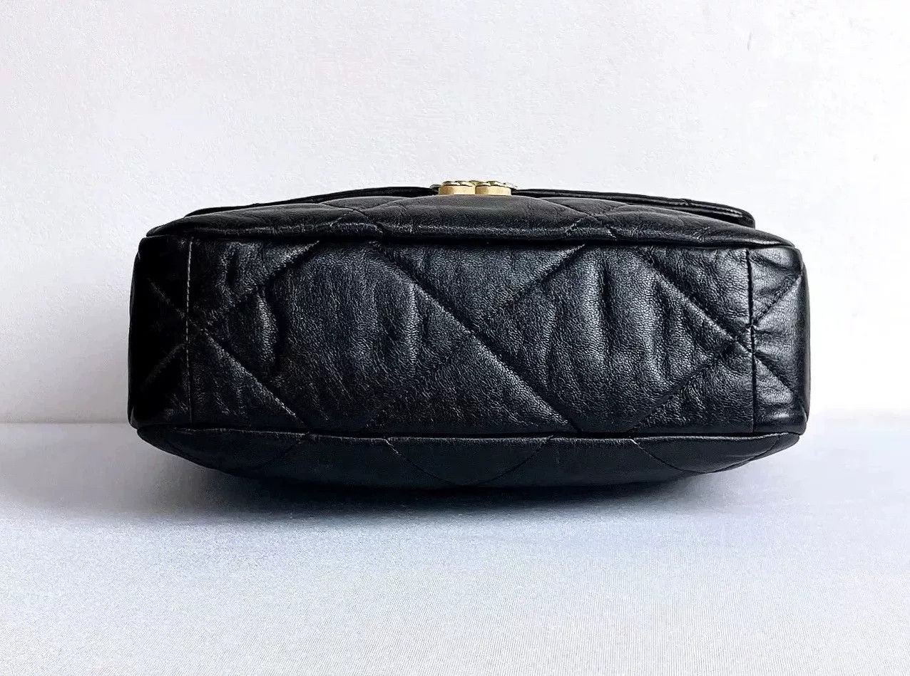 Chanel Chanel 19 Bag Black Lambskin Crossbody Size ONE SIZE - 7 Thumbnail