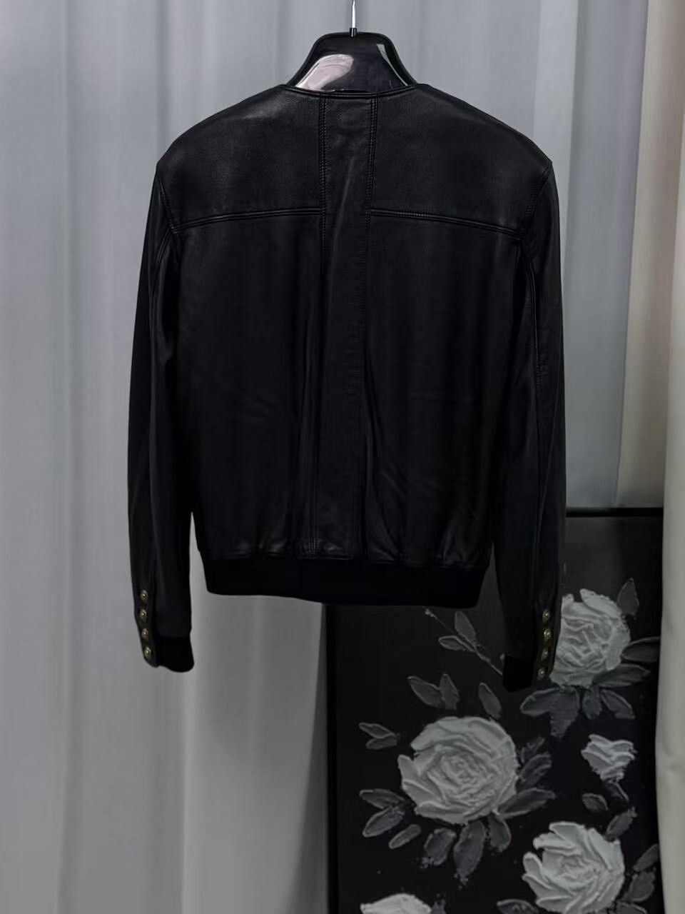 Yves Saint Laurent YSL Vintage Gold Buckle Sheepskin Jacket Size XS / US 0-2 / IT 36-38 - 4 Thumbnail