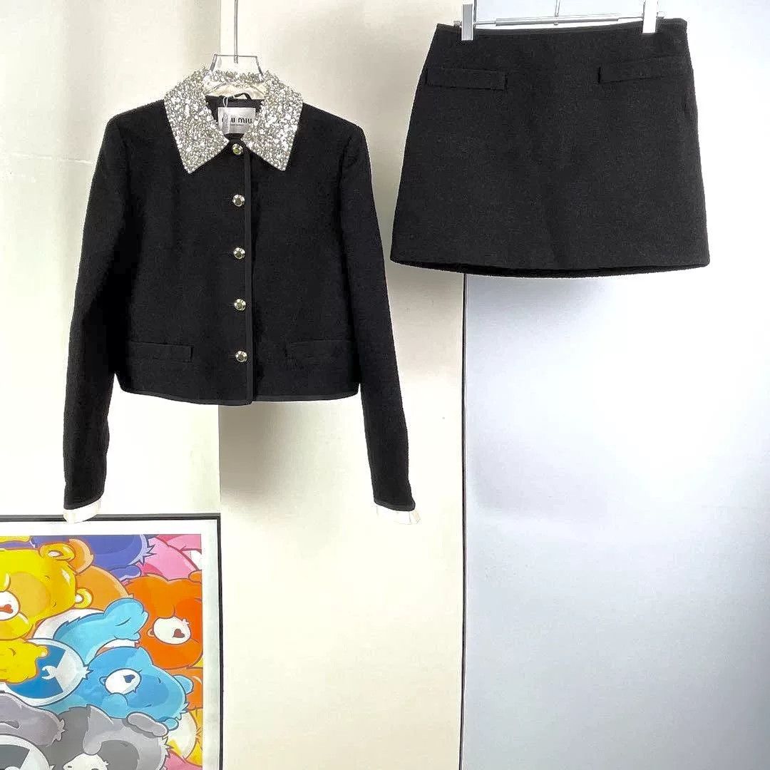 Miu Miu Miumiu Beaded Collar Black Tweed Set Size S / US 4 / IT 40 - 2 Thumbnail