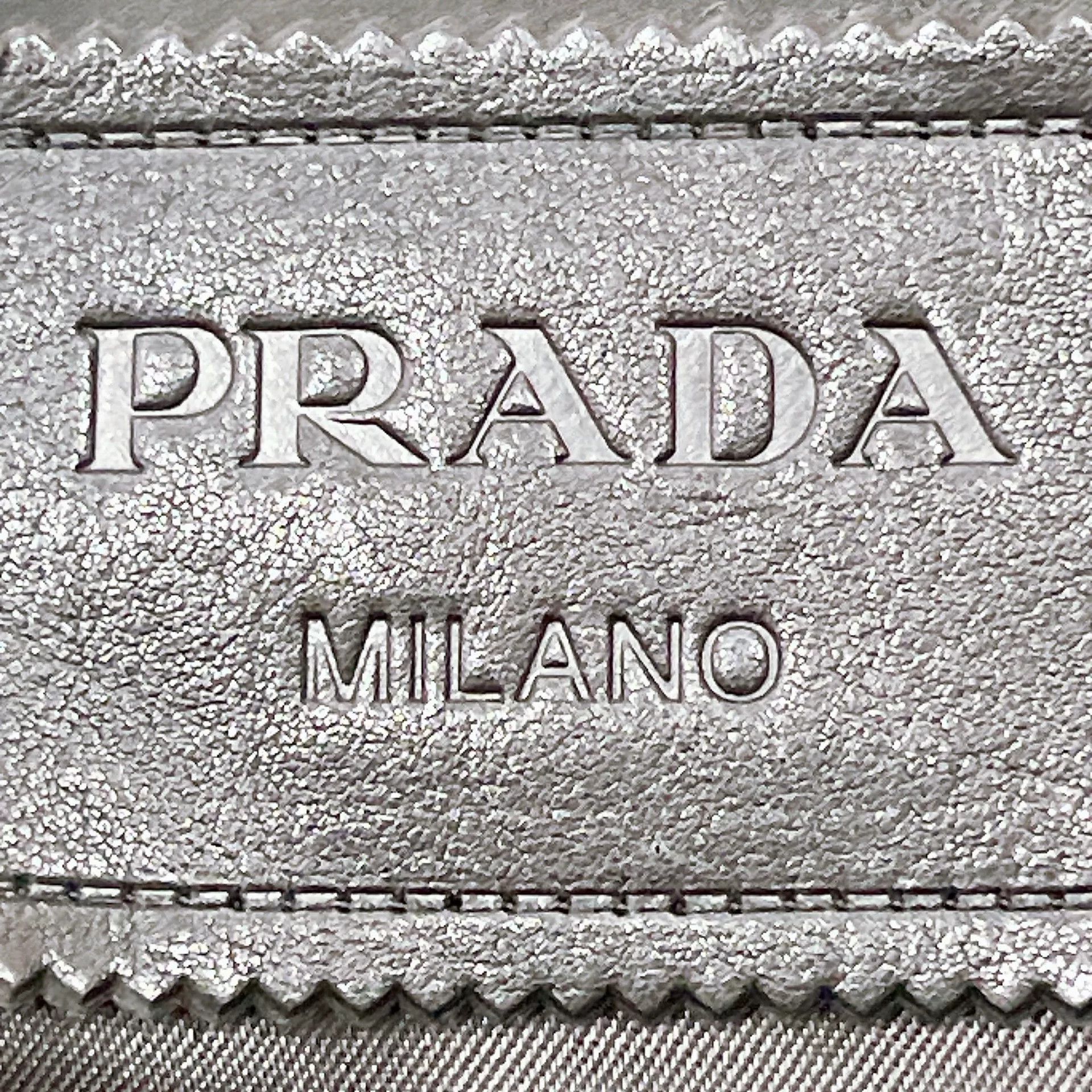 Prada Prada Black Short Leather Jacket Size XS / US 0-2 / IT 36-38 - 4 Thumbnail