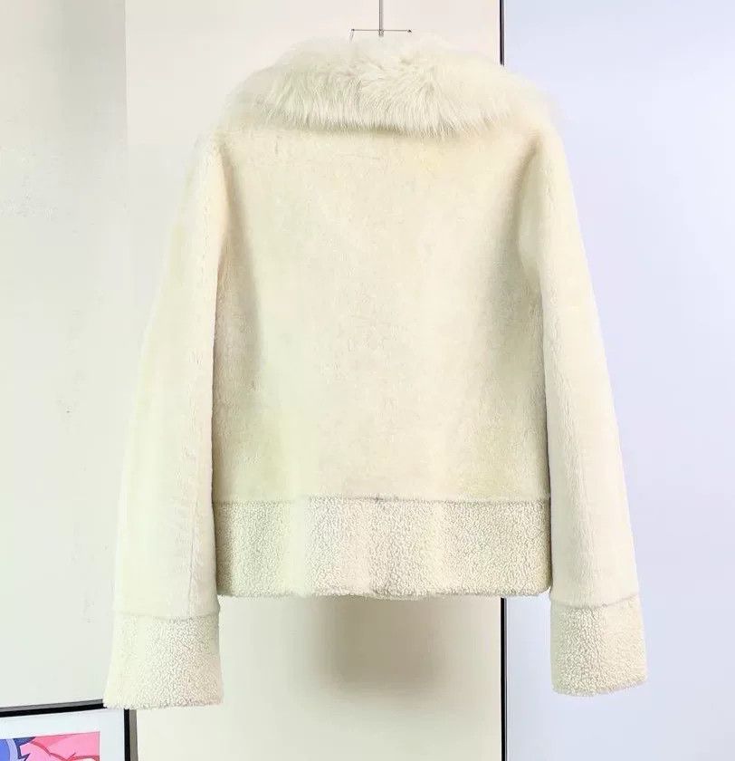 Loro Piana Loro Piana Beige Lamb Shearling Coat Size S / US 4 / IT 40 - 2 Thumbnail