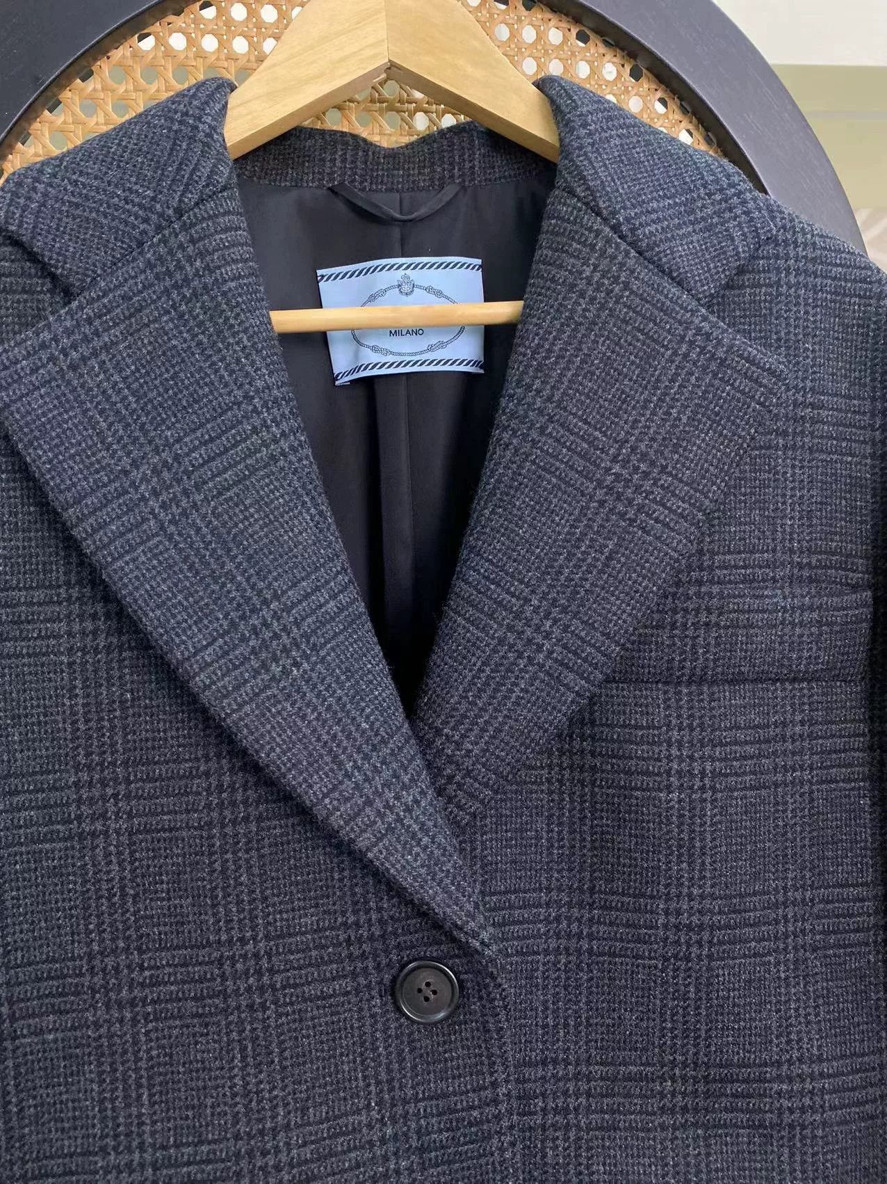 Prada Prada Gray Plaid Wool Blazer Size S / US 4 / IT 40 - 5 Thumbnail