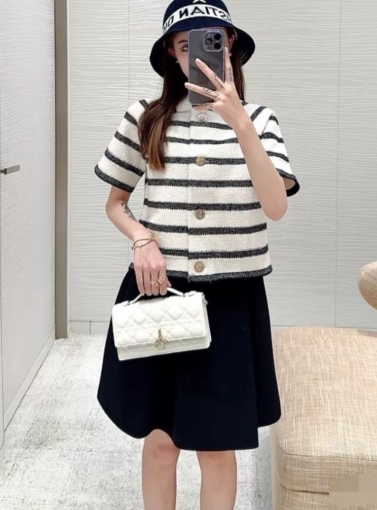 Dior Dior Lapel Striped Short-Sleeve Cardigan Size XS / US 0-2 / IT 36-38 - 2 Thumbnail