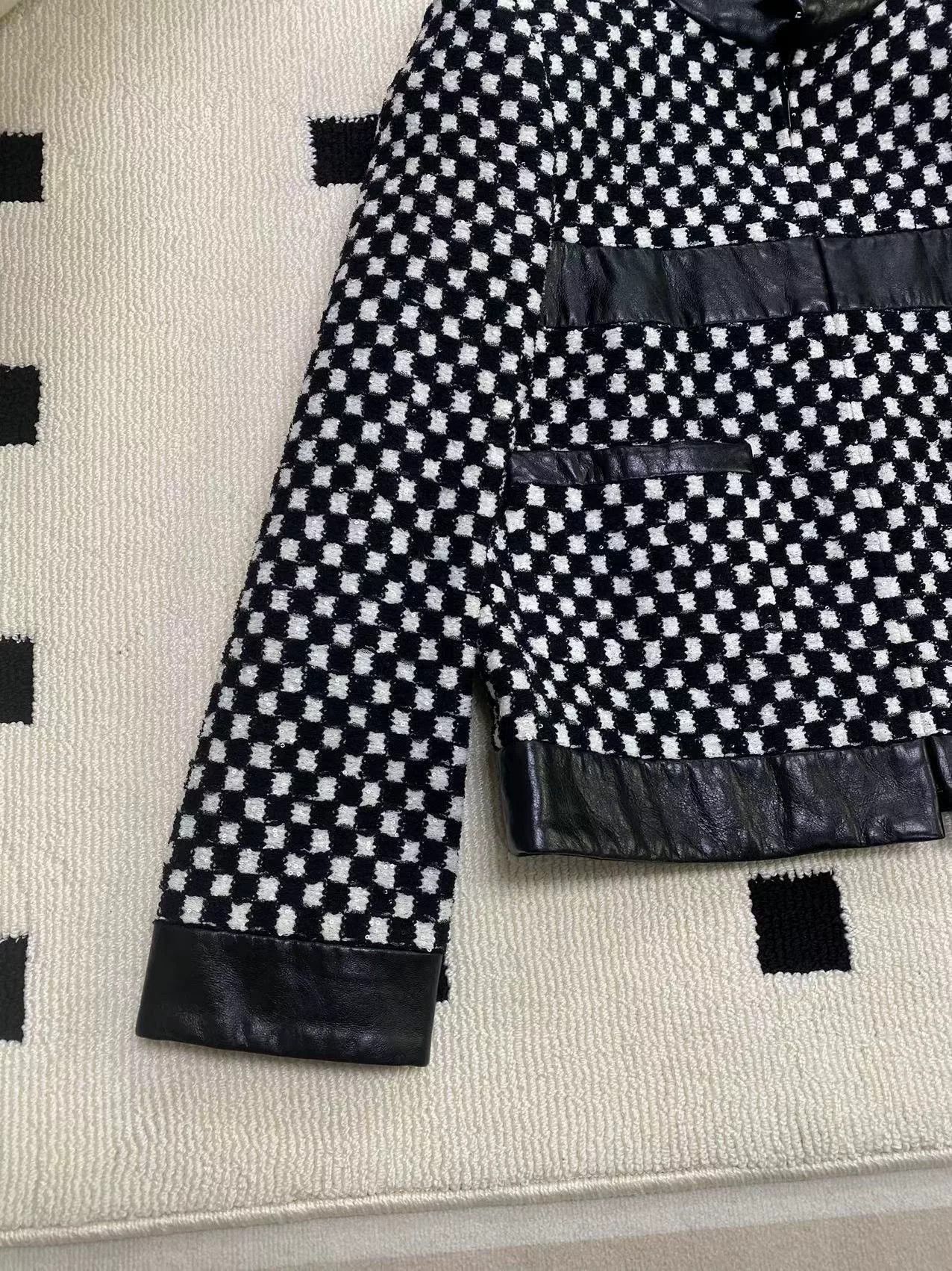 Chanel Chanel 17B Haute Couture Lambskin Jacket Size XXS / US 00 / IT 34 - 6 Thumbnail