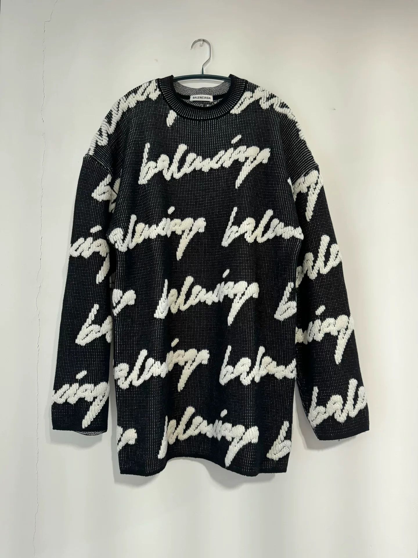 Balenciaga Balenciaga Cursive Letter All-Over Print Sweater Size US XS / EU 42 / 0 - 3 Thumbnail