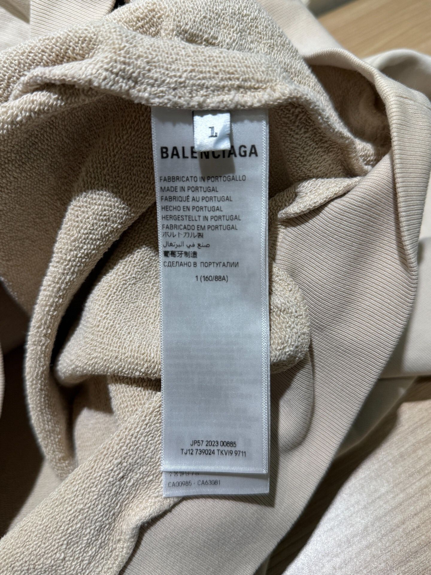Balenciaga Balenciaga FW25 Embroidered Hoodie Size US S / EU 44-46 / 1 - 6 Thumbnail