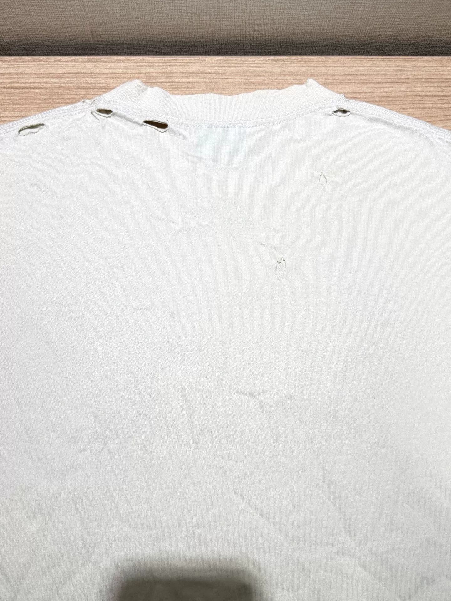 Balenciaga Balenciaga FW23 BB Logo Distressed T-Shirt Size US M / EU 48-50 / 2 - 6 Thumbnail