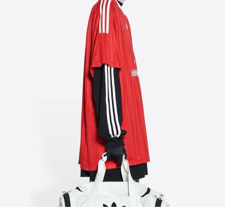 Balenciaga Balenciaga x Adidas Jersey Short-Sleeve T-Shirt Size US L / EU 52-54 / 3 - 5 Thumbnail