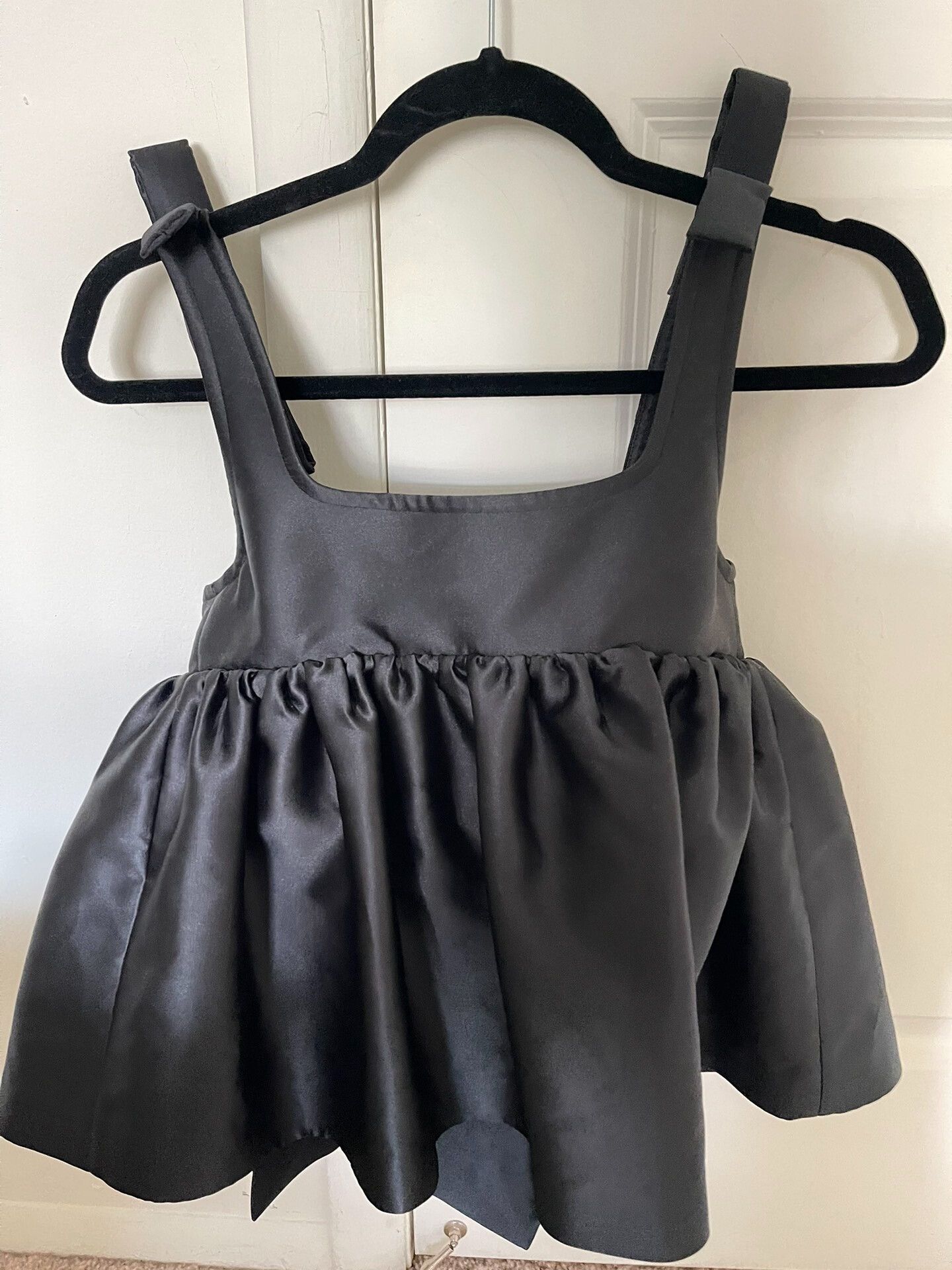 Shushu/Tong Black Puff Top with Bow Detail Size S / US 4 / IT 40 - 2 Thumbnail