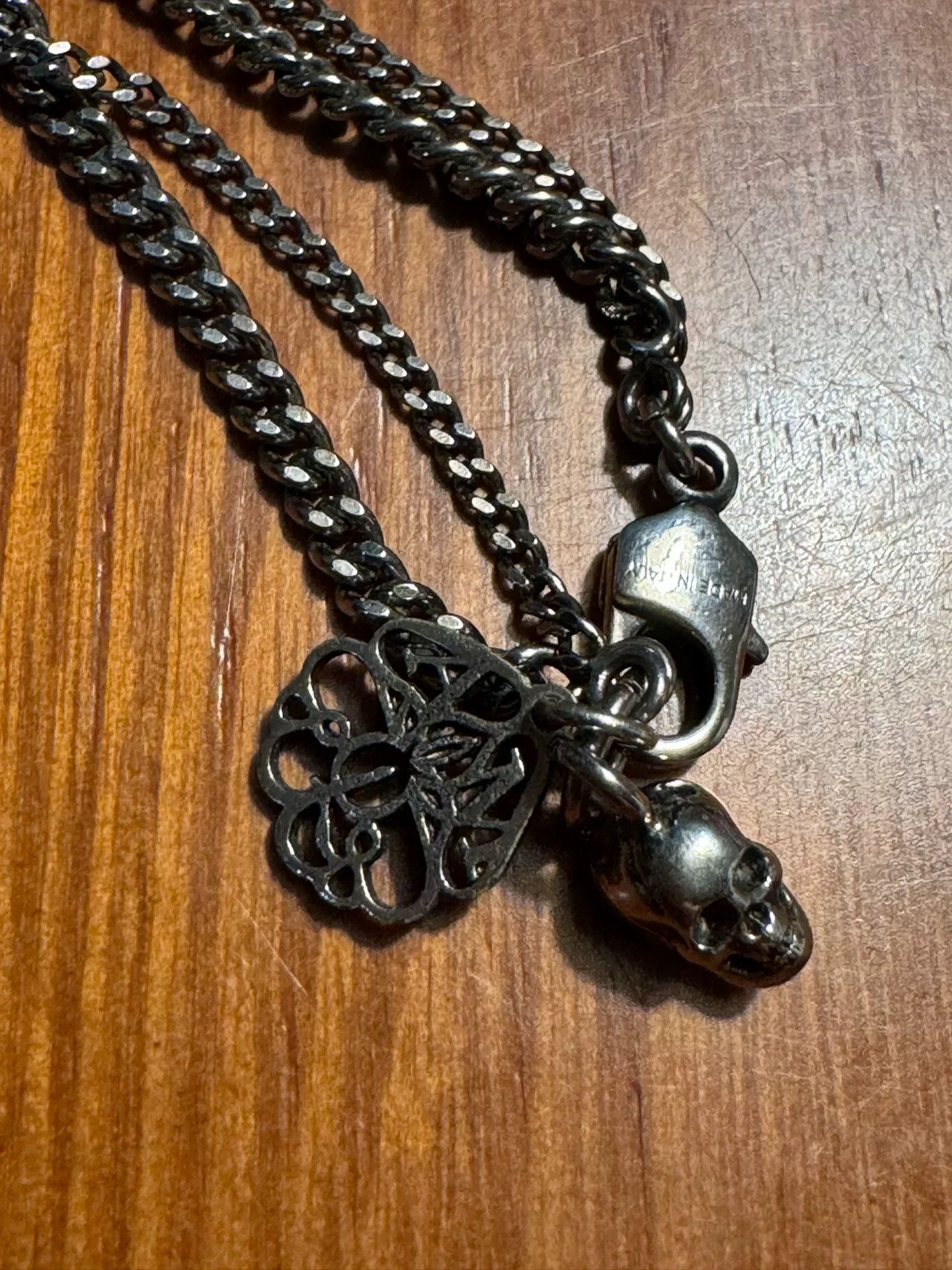 Alexander McQueen Alexander McQueen Skull Pendant Necklace Size ONE SIZE - 6 Thumbnail