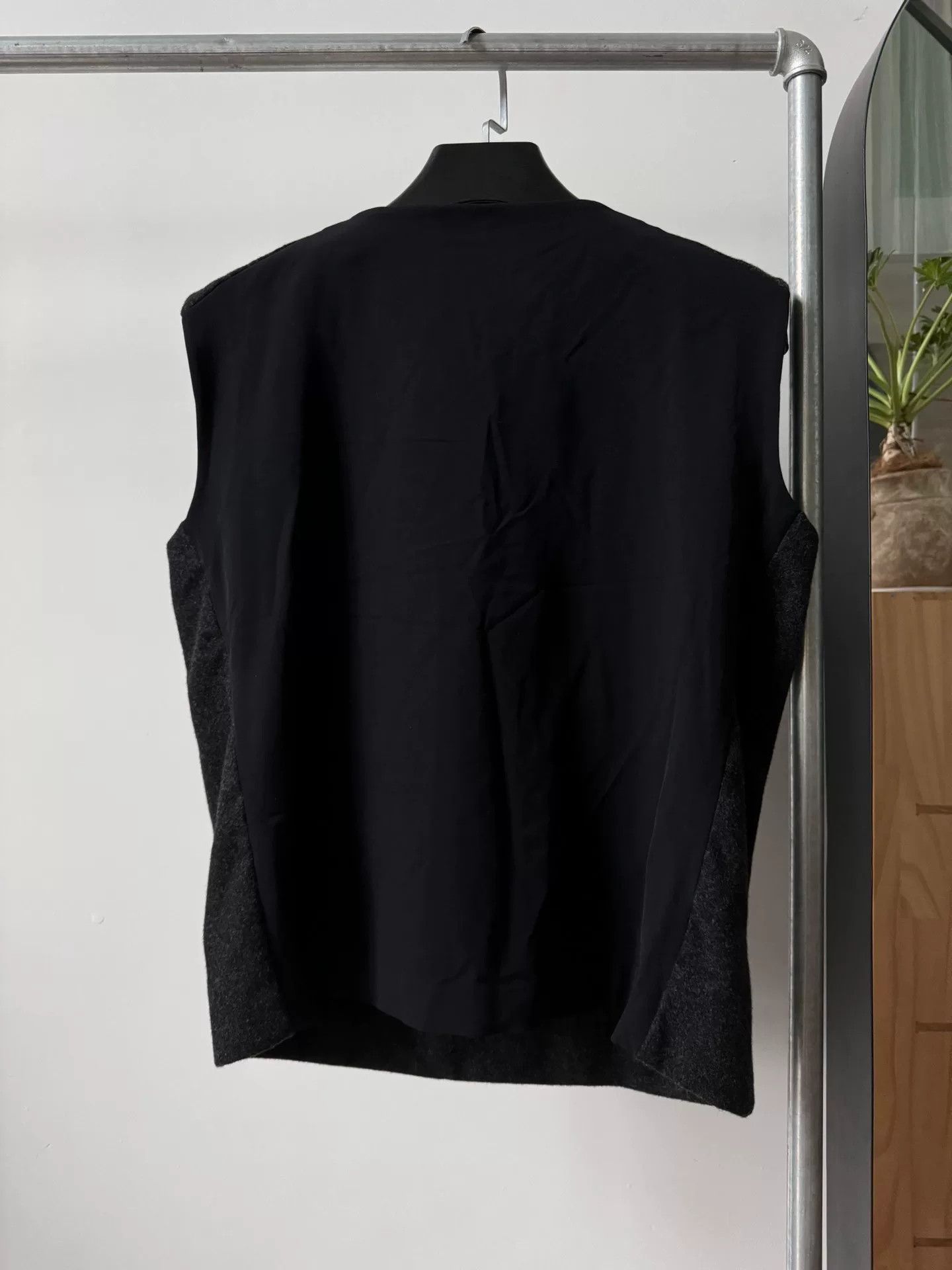 Jil Sander Jil Sander Wool Sleeveless Vest Size US L / EU 52-54 / 3 - 2 Thumbnail