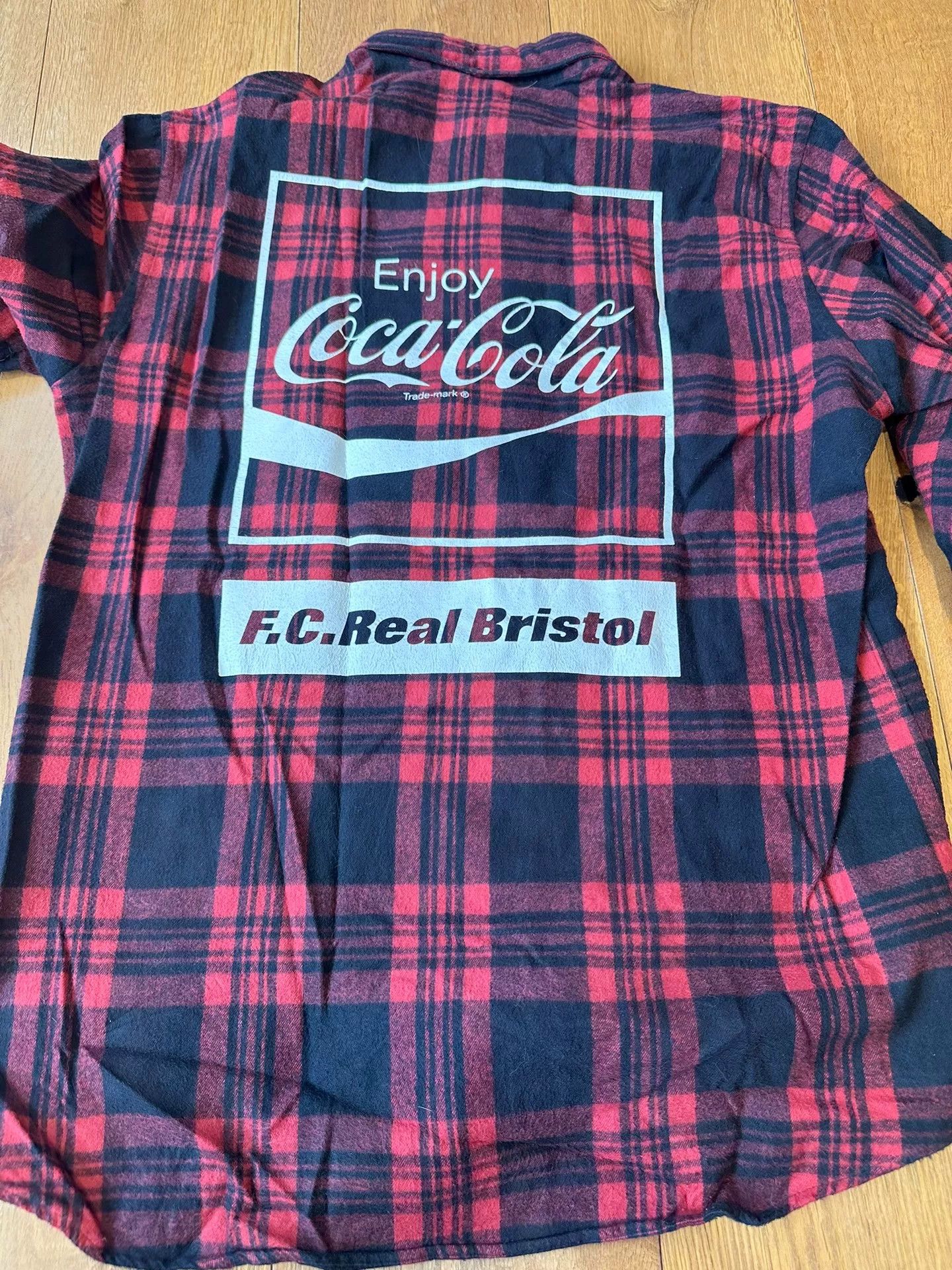 F.C.R.B Coca-Cola x F.C.R.B Red Plaid Shirt Size US XL / EU 56 / 4 - 2 Thumbnail