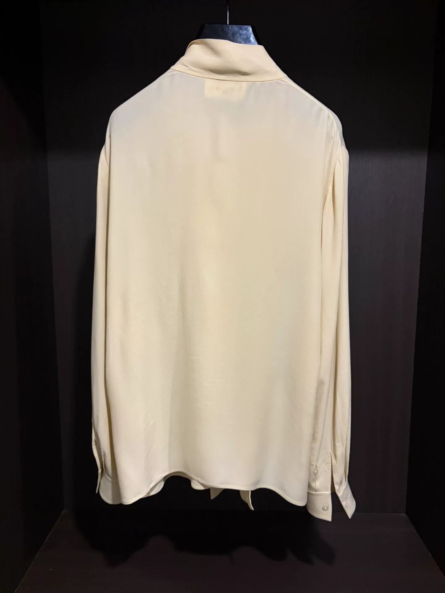 Celine Celine Beige Silk Shirt Size 36 Size XS / US 0-2 / IT 36-38 - 3 Thumbnail