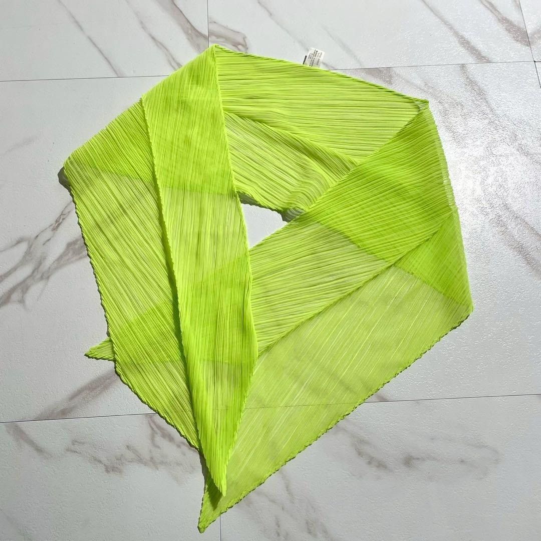 Issey Miyake ISSEY MIYAKE PLEATS PLEASE Pleated Processing Stole Yellow Size ONE SIZE - 2 Thumbnail