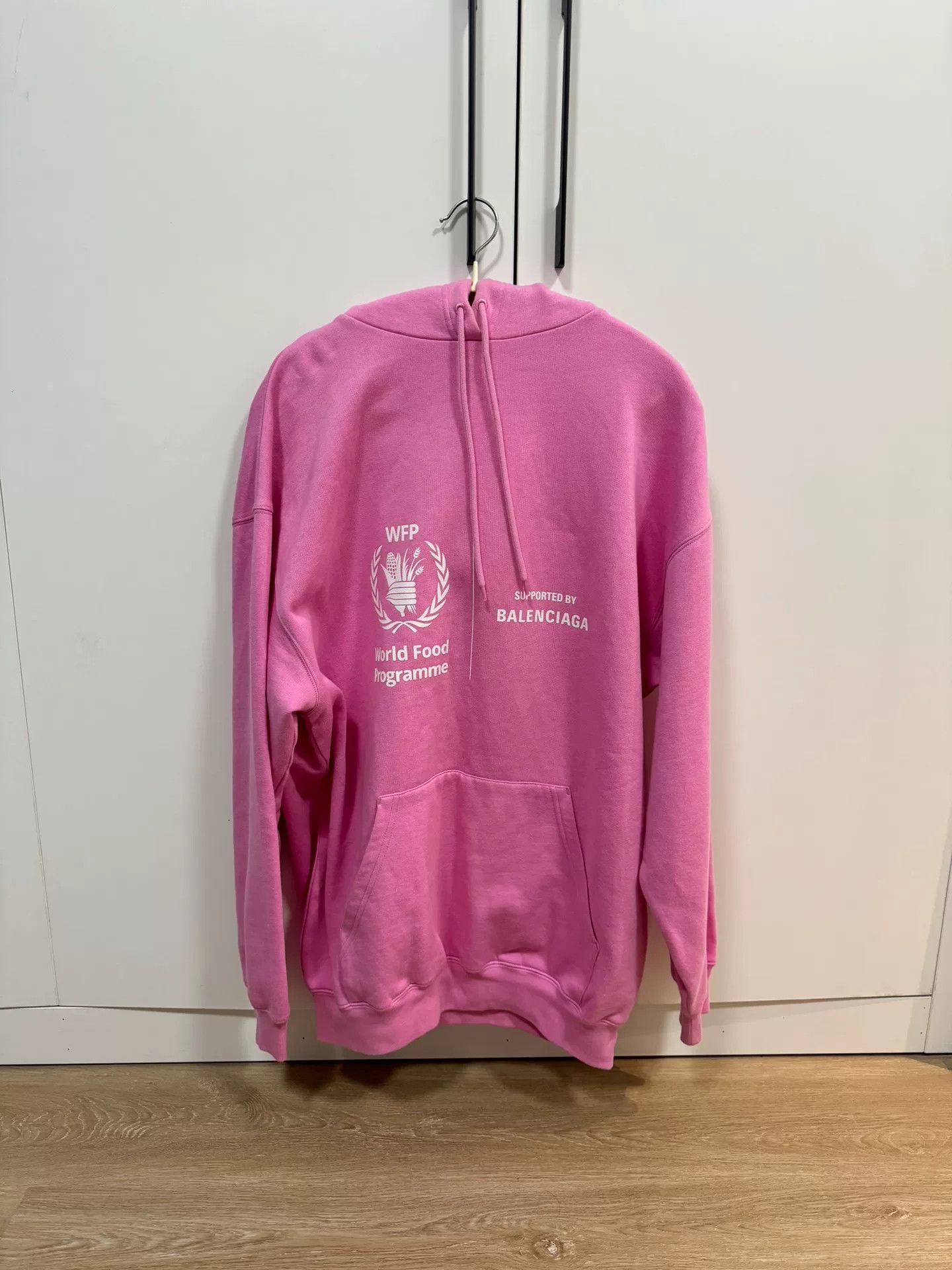 Balenciaga Balenciaga x WFP Pink Hoodie Size XS / US 0-2 / IT 36-38 - 3 Thumbnail