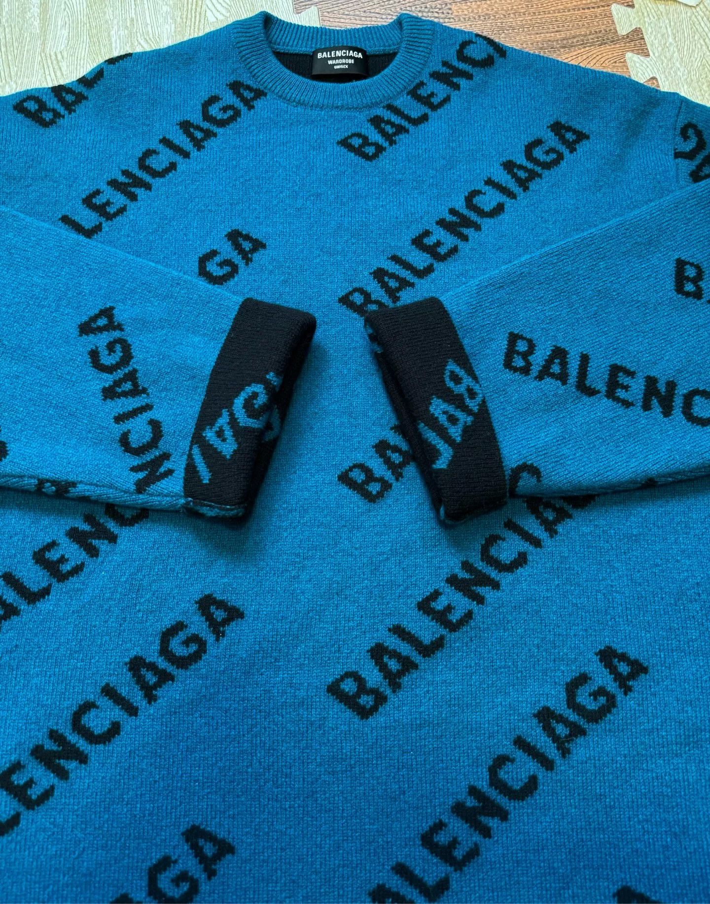 Balenciaga Balenciaga FW21 Logo Print Wool Sweater Size US M / EU 48-50 / 2 - 4 Thumbnail