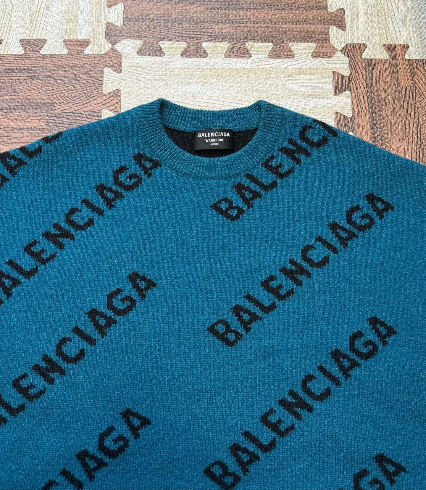Balenciaga Balenciaga FW21 Logo Print Wool Sweater Size US M / EU 48-50 / 2 - 3 Thumbnail