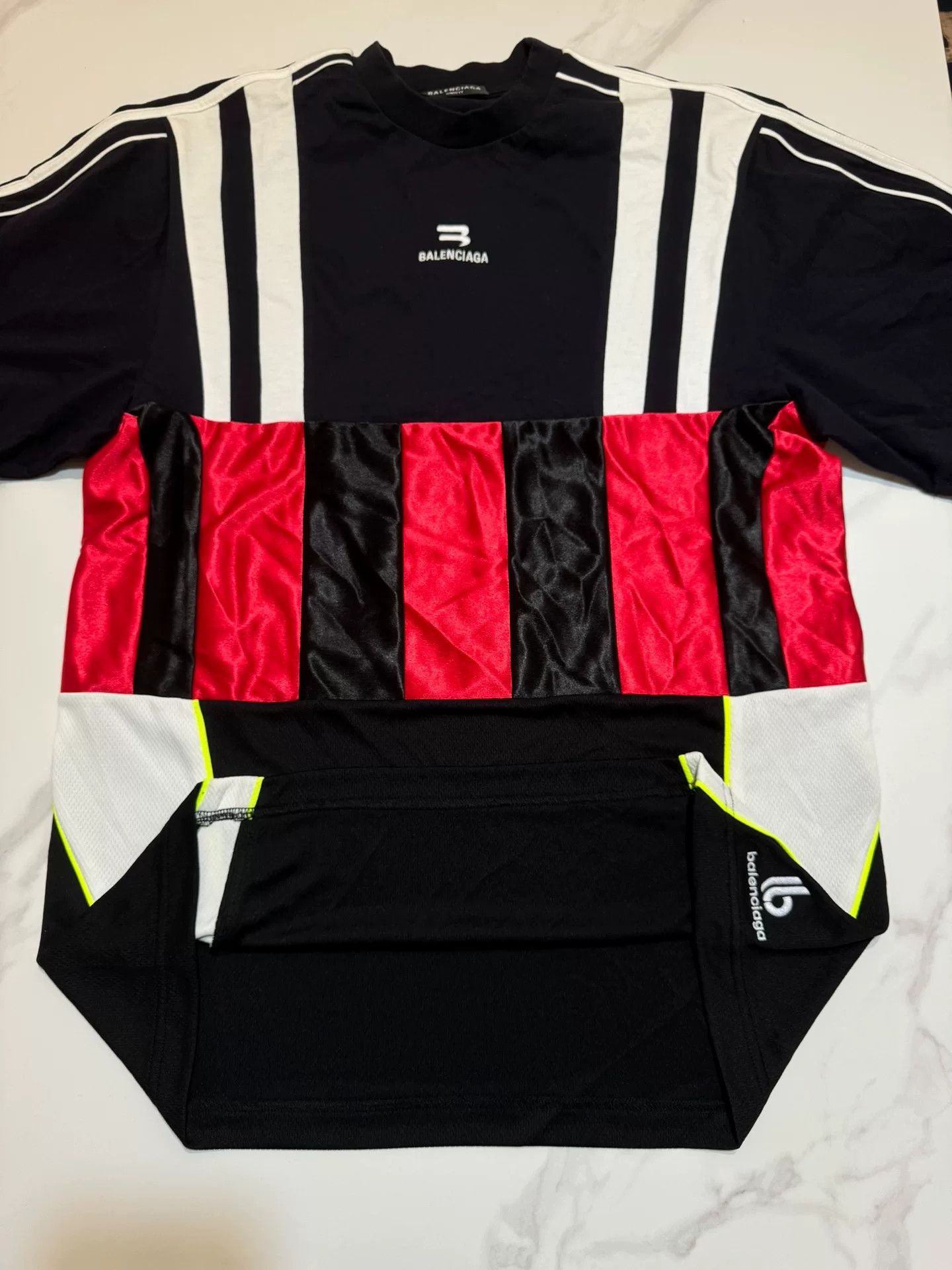 Balenciaga Balenciaga Spliced Football Jersey T-shirt Size US XXS / EU 40 - 5 Thumbnail