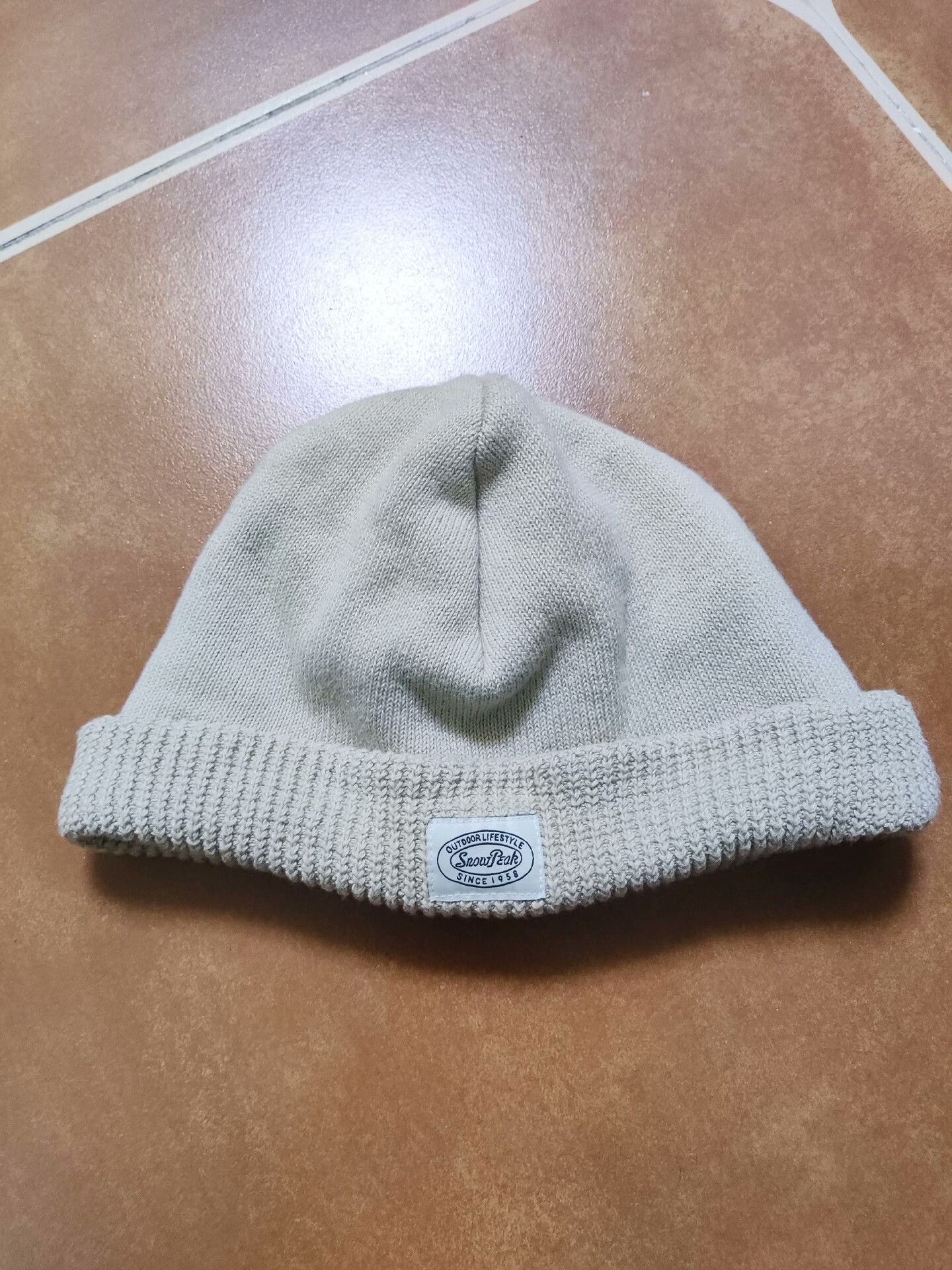 Snow Peak Unique Snowpeak Knit Hat for All Size ONE SIZE - 2 Thumbnail