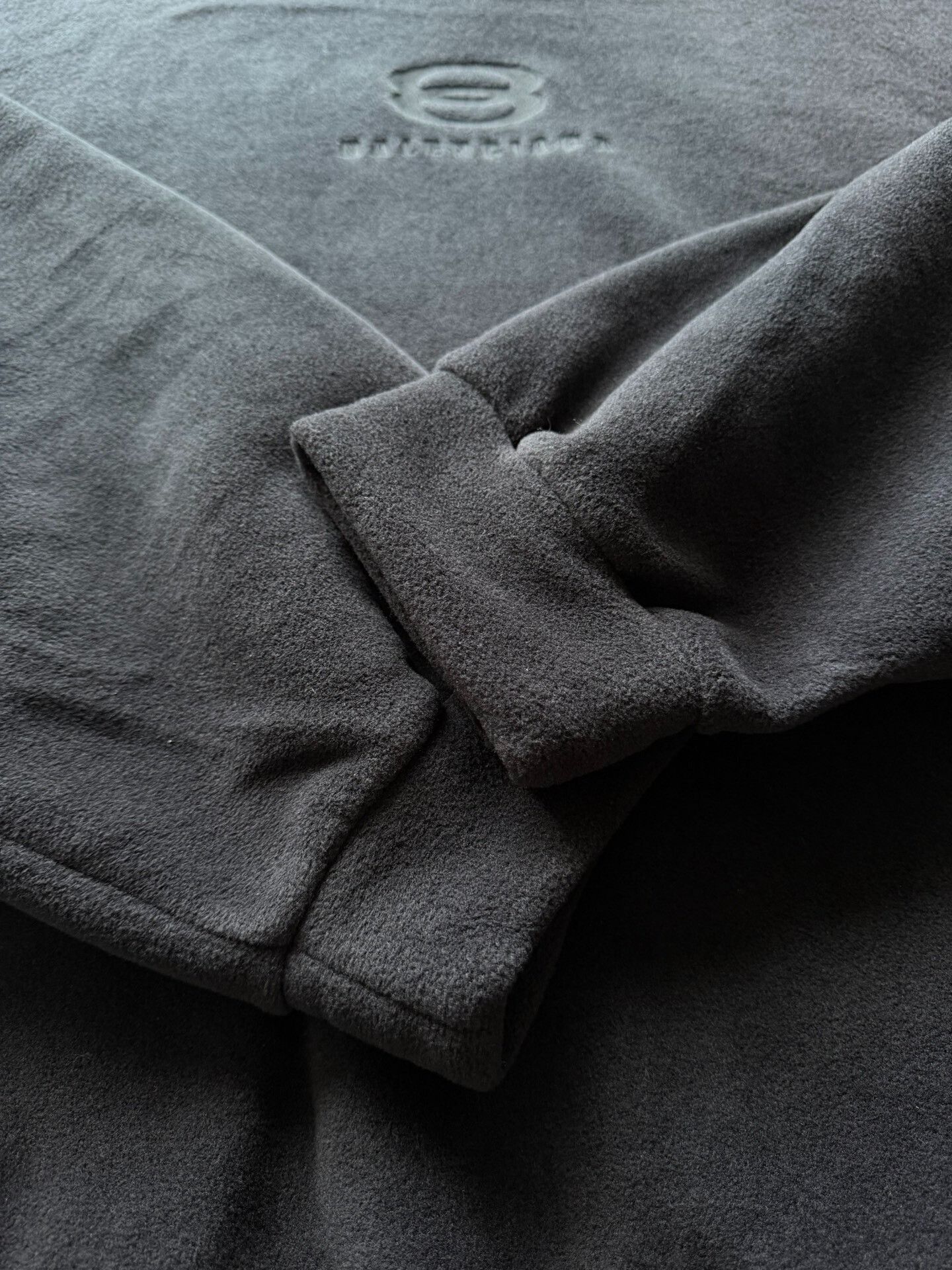 Balenciaga Balenciaga Oversized Fleece Hoodie Size US S / EU 44-46 / 1 - 4 Thumbnail