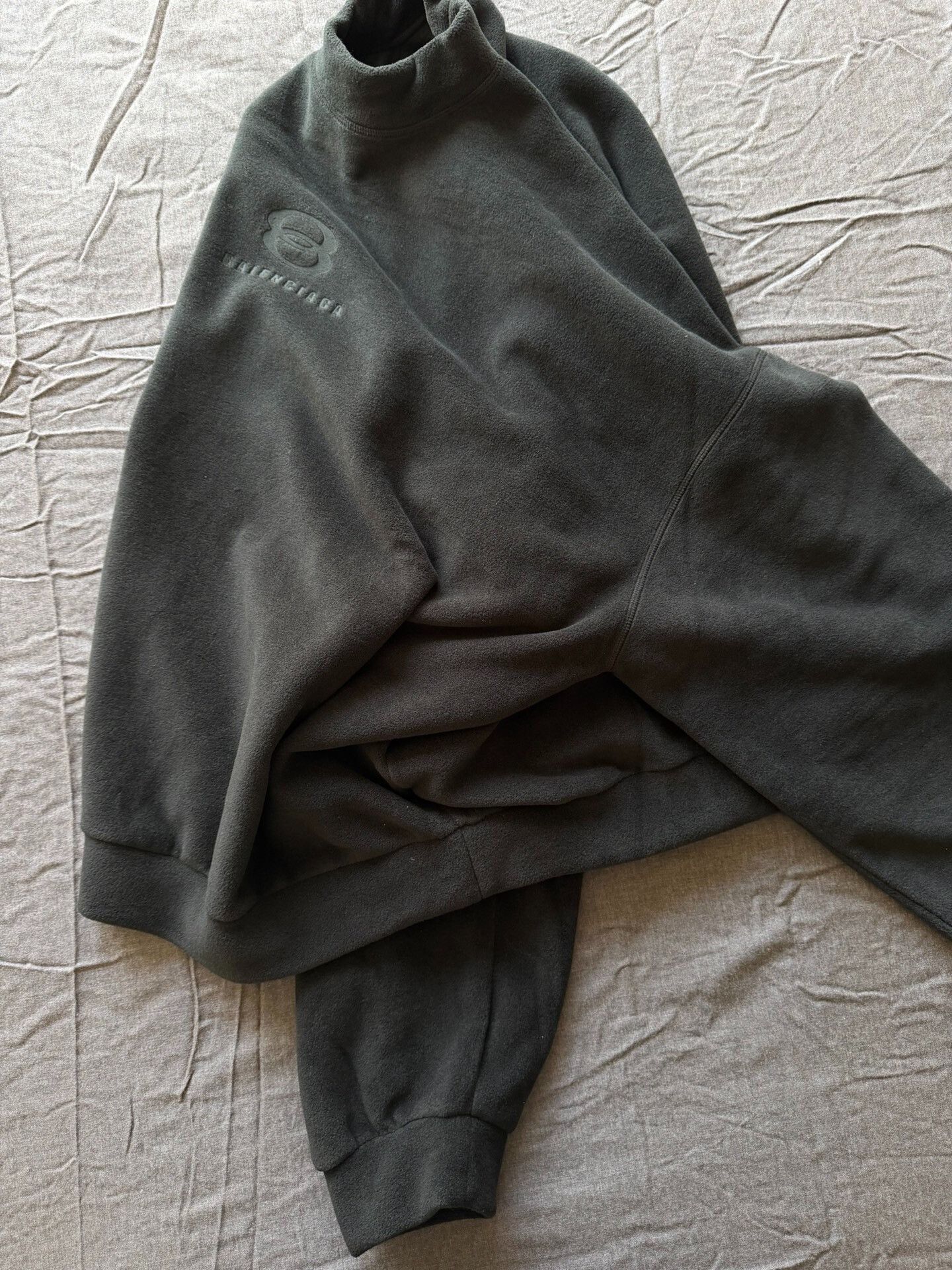 Balenciaga Balenciaga Oversized Fleece Hoodie Size US S / EU 44-46 / 1 - 8 Thumbnail