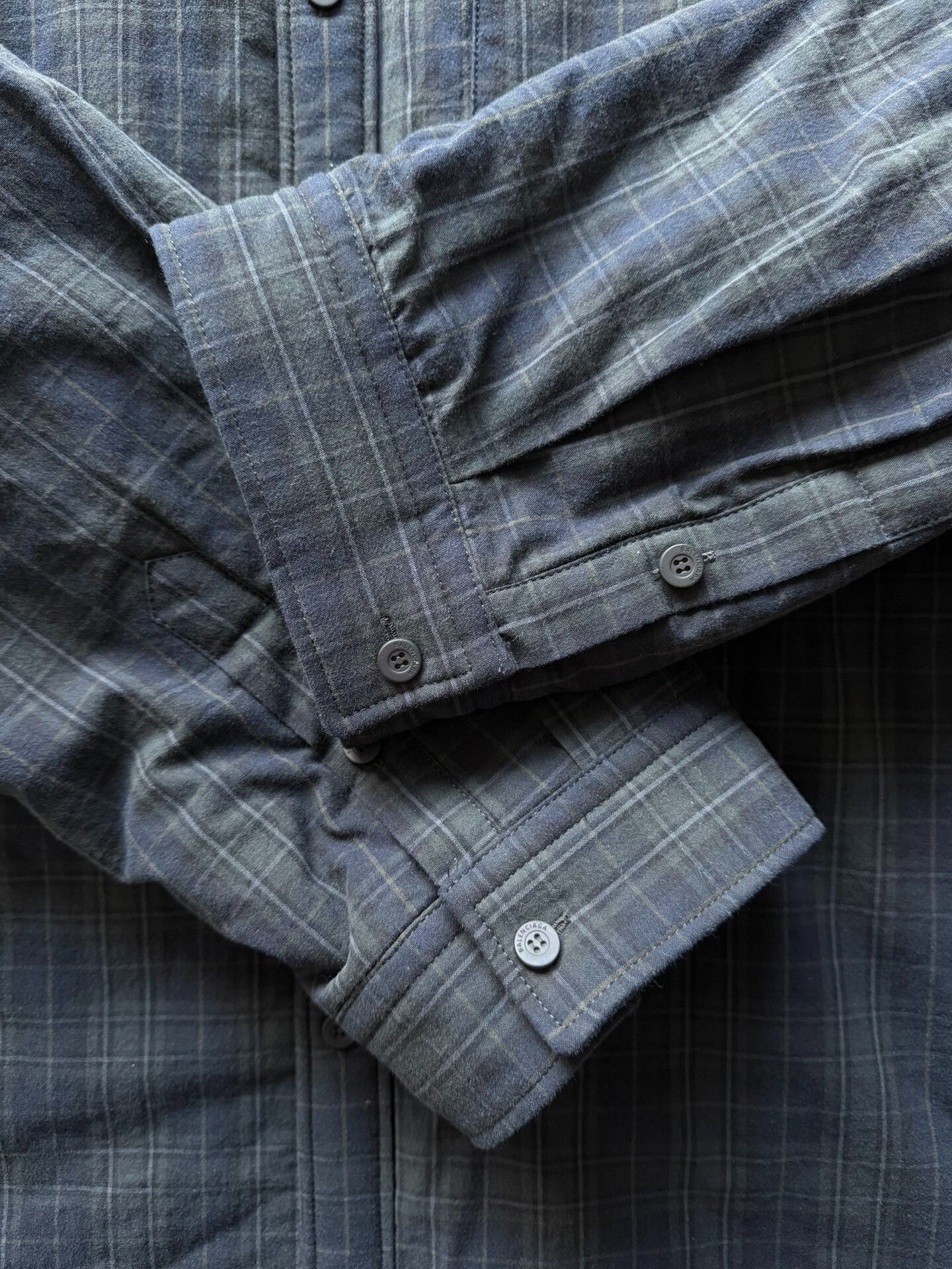 Balenciaga Balenciaga Detachable Plaid Shirt Size S / US 4 / IT 40 - 7 Thumbnail