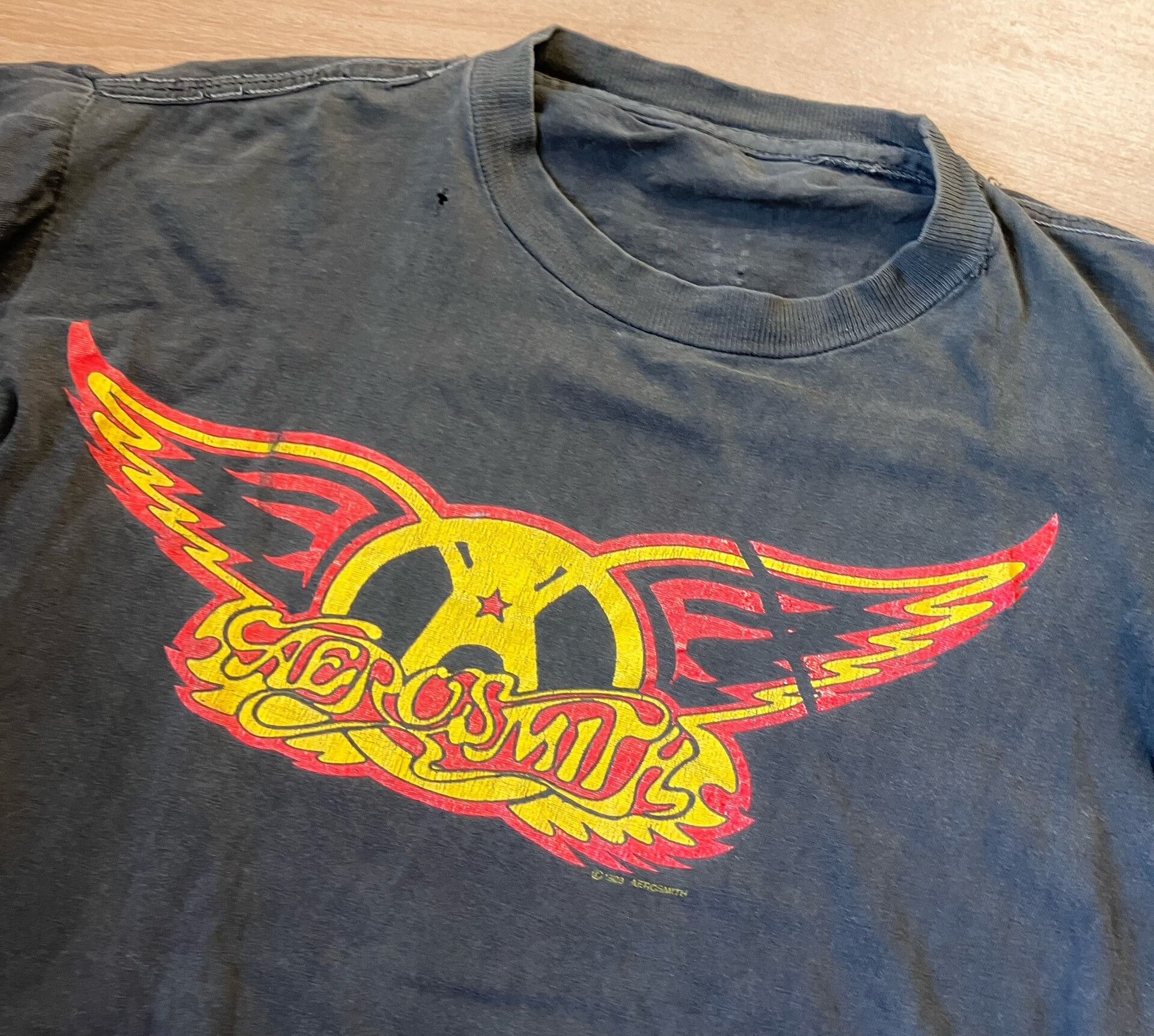 Vintage Vintage Aerosmith Band T-Shirt Size US M / EU 48-50 / 2 - 2 Thumbnail