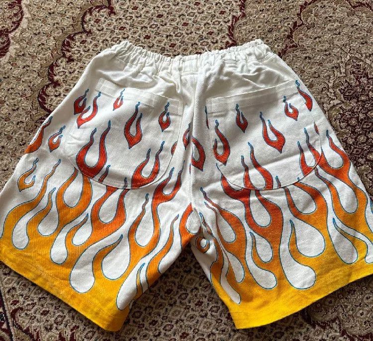 Vintage Flames Printed Easy Short Pants Size US 30 / EU 46 - 2 Thumbnail