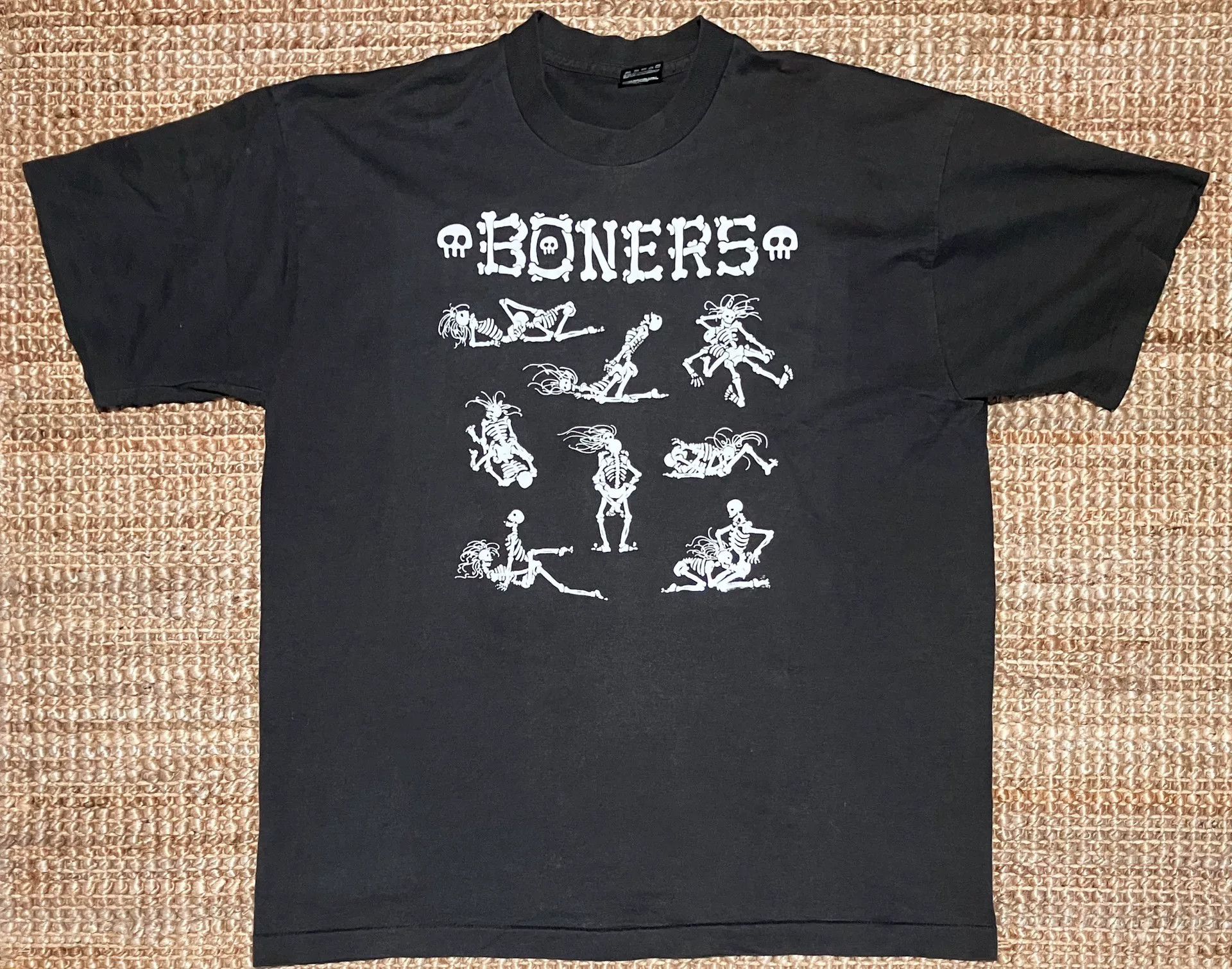 Vintage Vintage 90s Skeleton Graphic T-Shirt Size US M / EU 48-50 / 2 - 2 Thumbnail