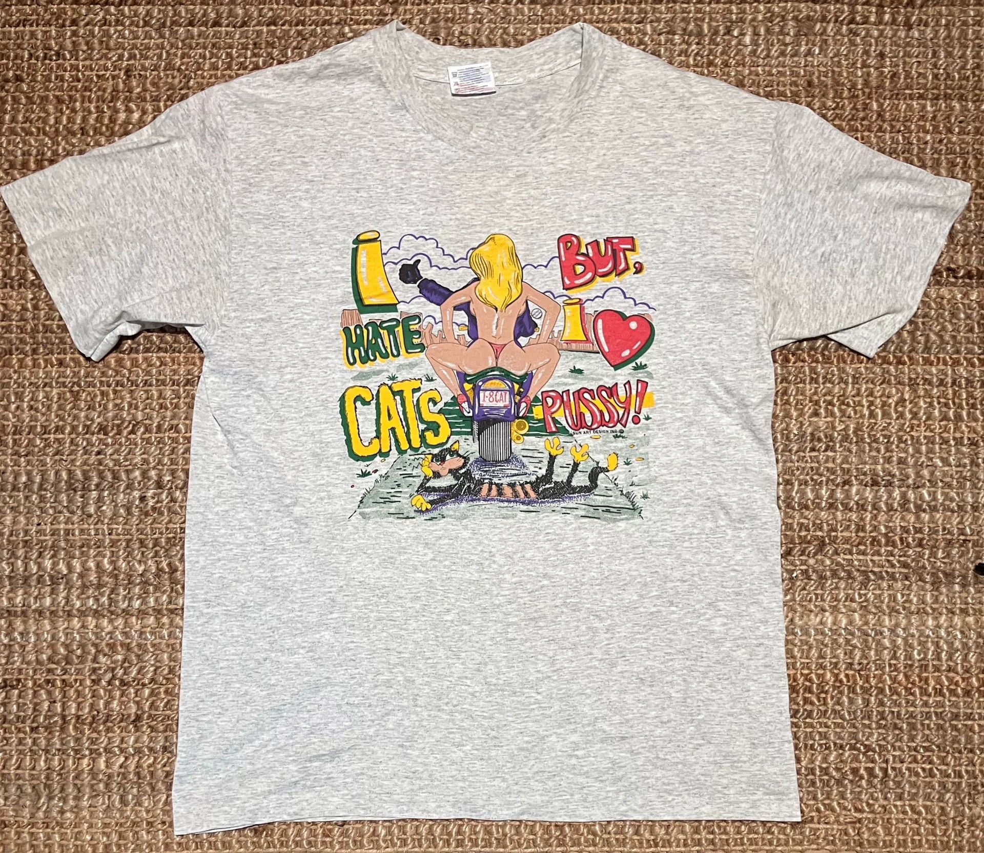 Vintage Vintage 90s Hanes Graphic T-Shirt Size US M / EU 48-50 / 2 - 2 Thumbnail