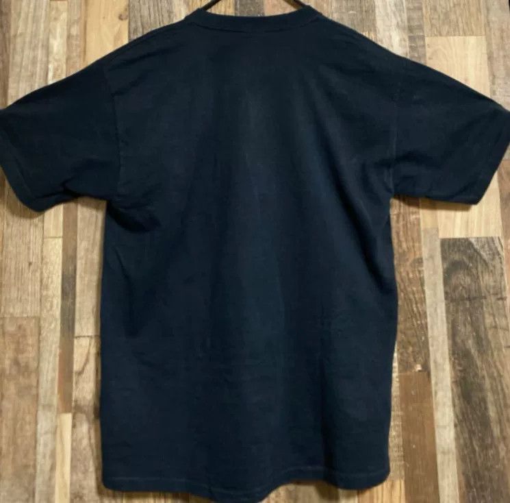 Vintage Vintage 90s Gildan Women's T-shirt Size M / US 6-8 / IT 42-44 - 3 Thumbnail