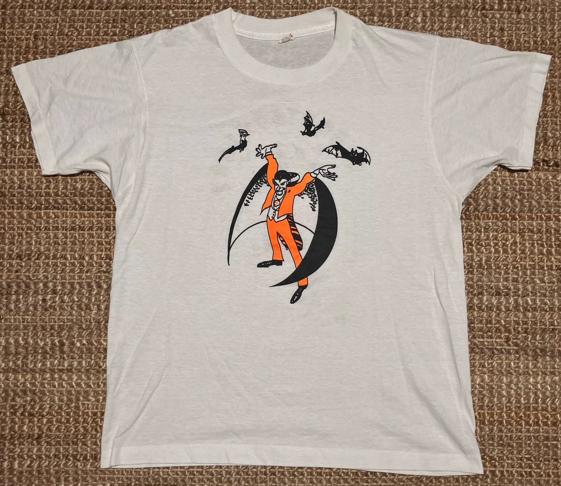 Vintage Vintage 80s Screen Stars Dracula Tee Size US M / EU 48-50 / 2 - 2 Thumbnail
