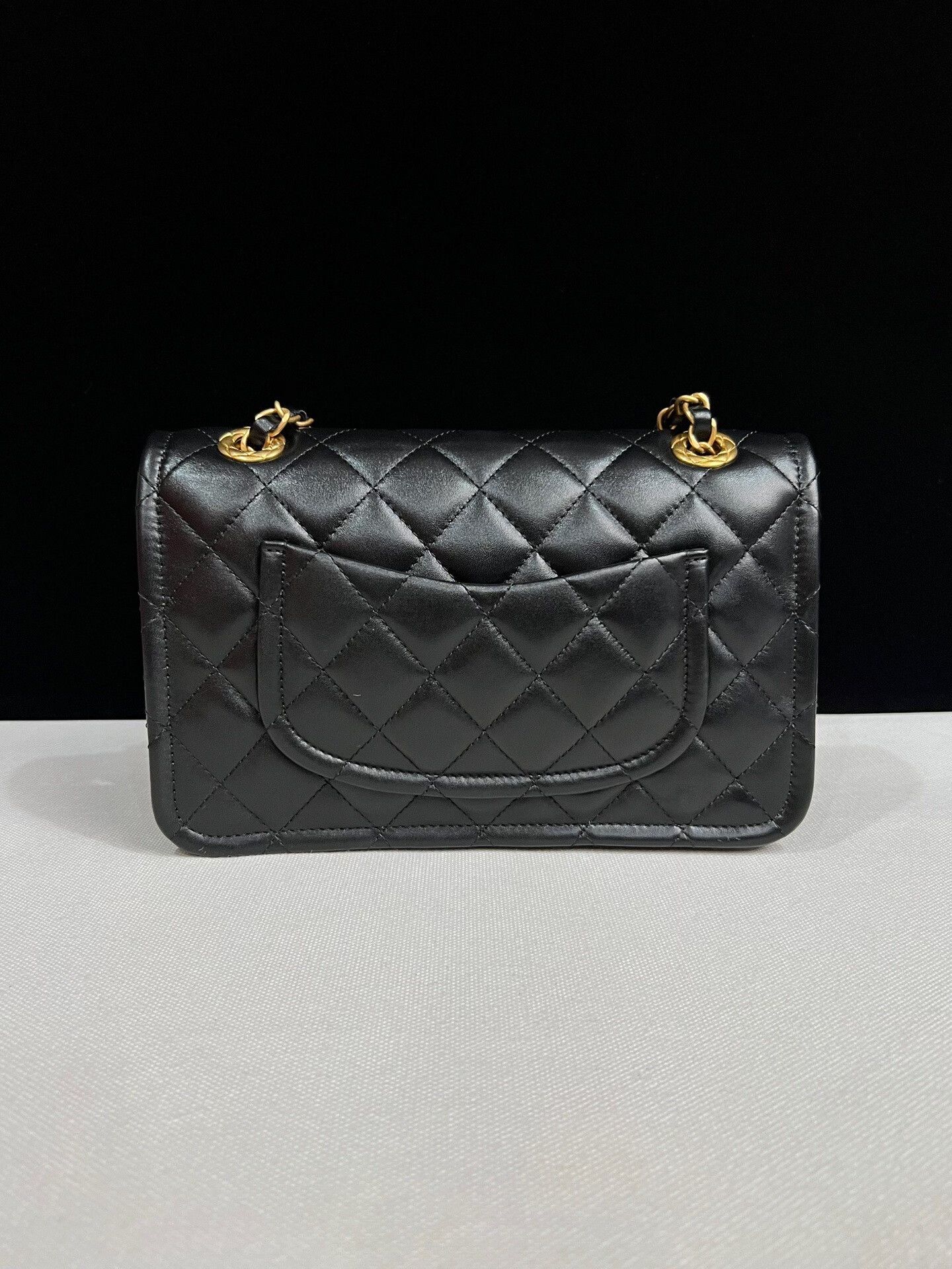 Chanel Pre-loved Bag Very good condition Size ONE SIZE - 3 Thumbnail