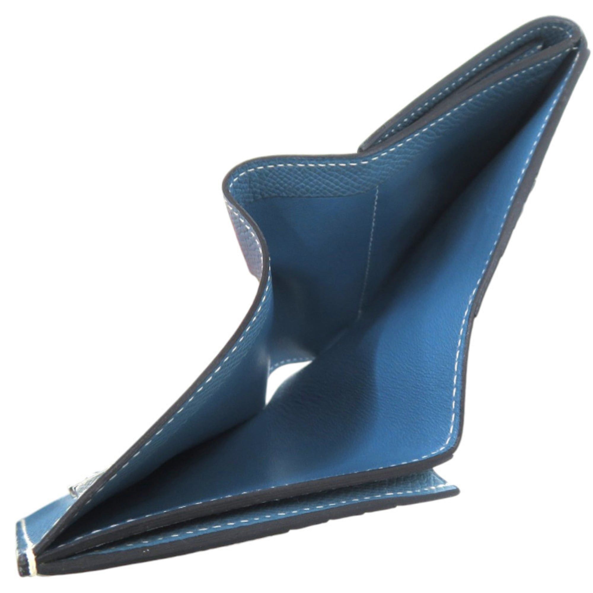 Hermes Hermes Excellent condition Hermès double-hook wallet, Bearn Recto Verso, Epsom leather, blue jean, L engraved, bifold 1509 Size ONE SIZE - 8 Thumbnail
