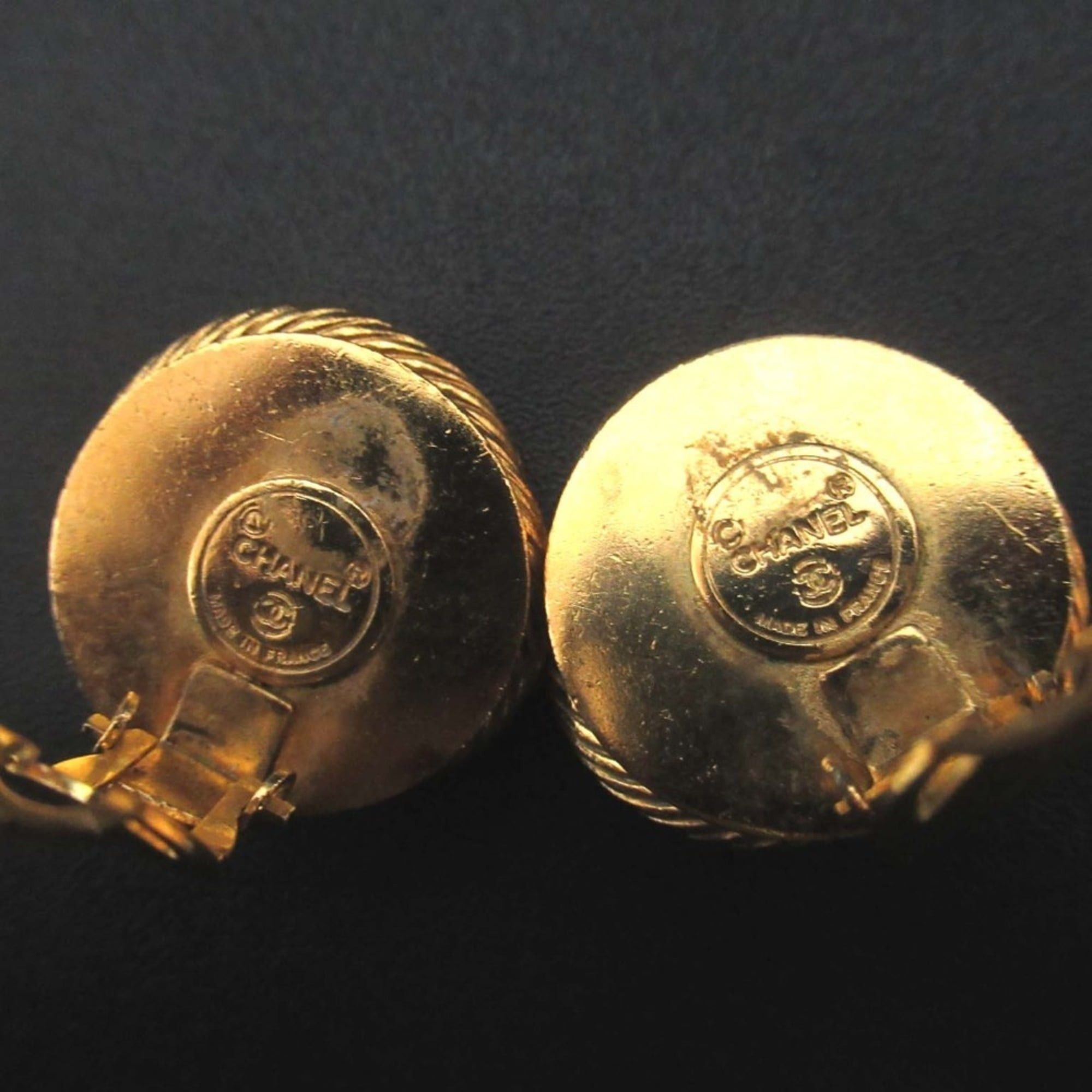 Chanel CHANEL Vintage Faux Pearl Circle Clip Earrings, Gold, Women's Size ONE SIZE - 5 Thumbnail
