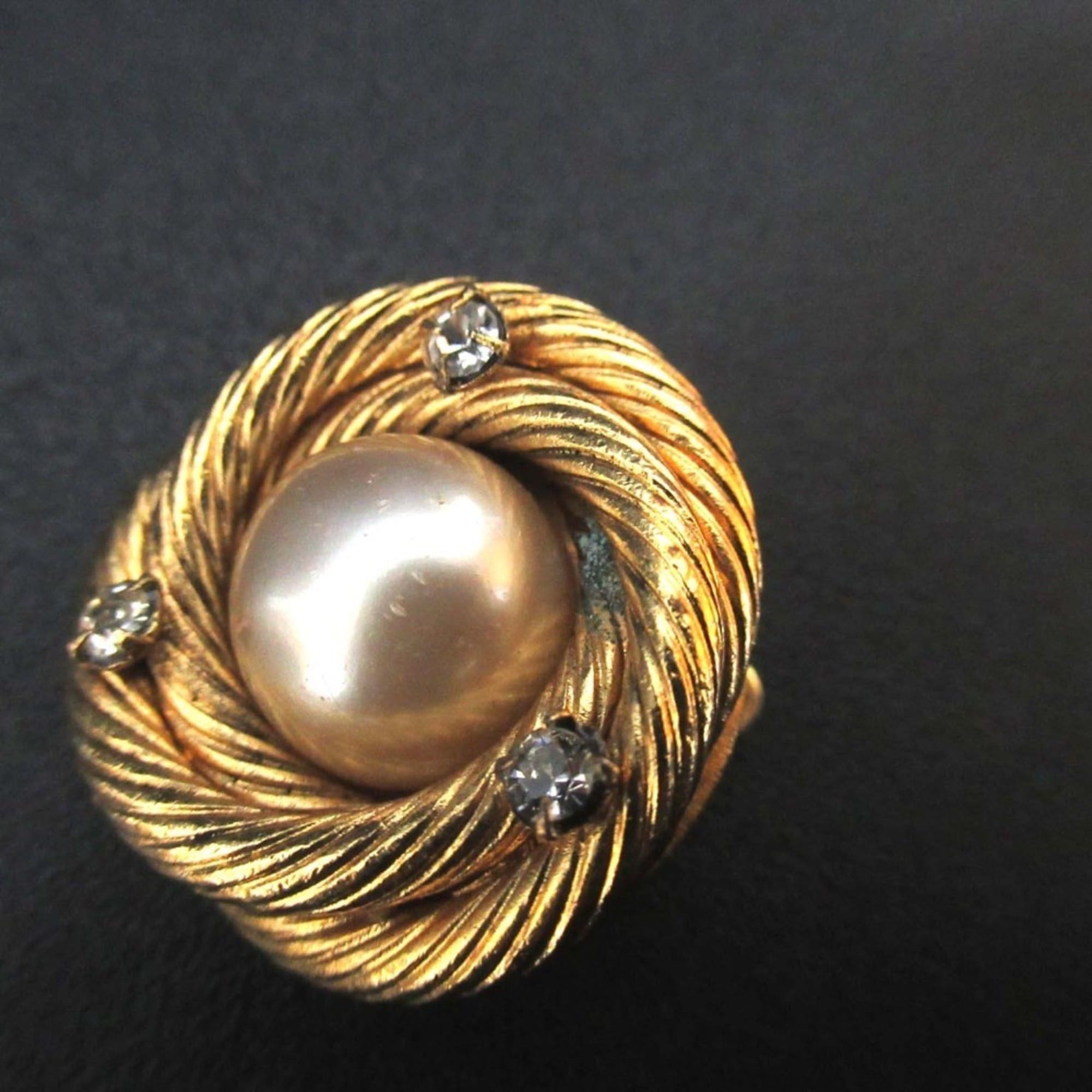 Chanel CHANEL Vintage Faux Pearl Circle Clip Earrings, Gold, Women's Size ONE SIZE - 2 Thumbnail