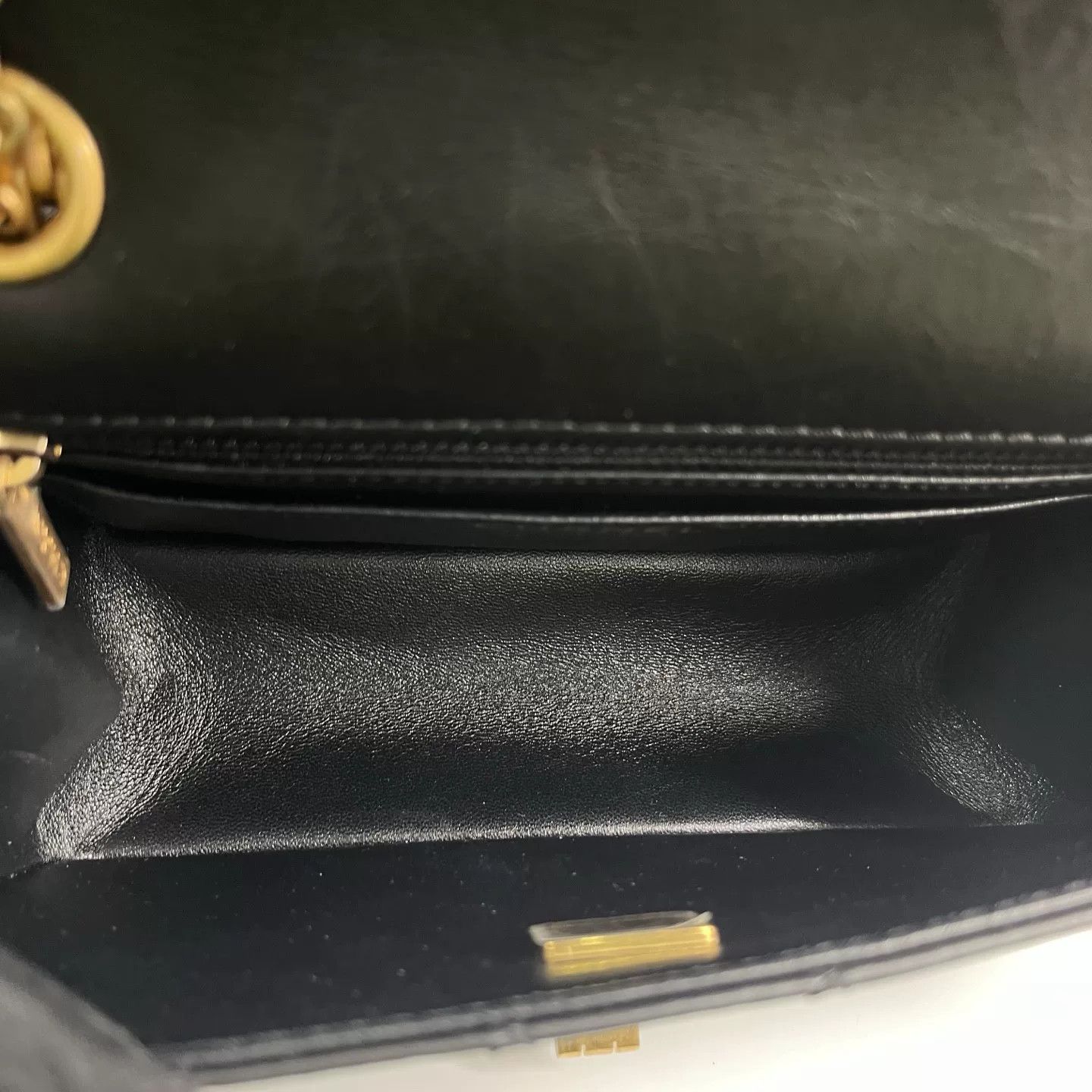 Chanel Pre-loved Bag Very good condition Size ONE SIZE - 3 Thumbnail