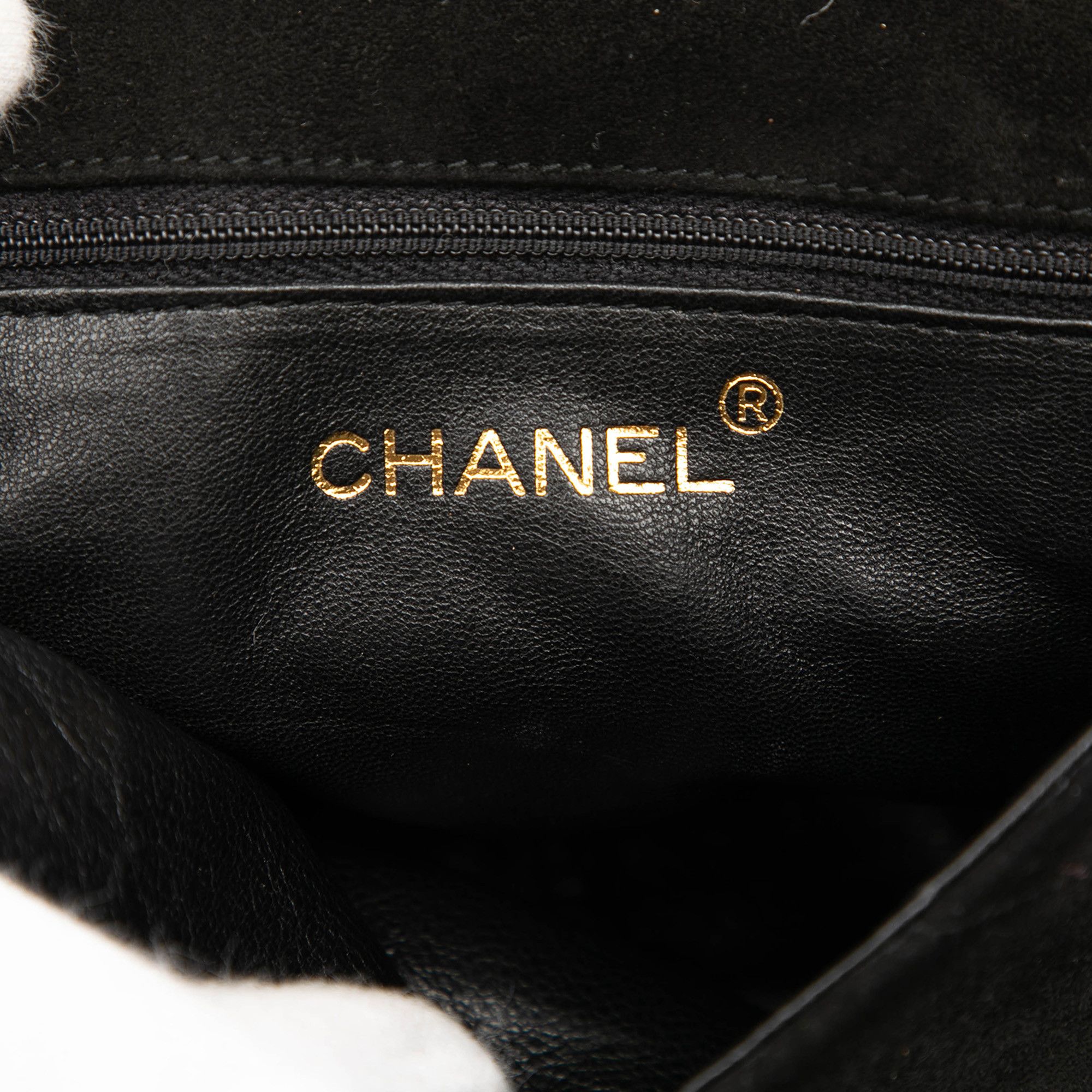 Chanel Chanel CC Suede Tassel Crossbody Size ONE SIZE - 5 Thumbnail