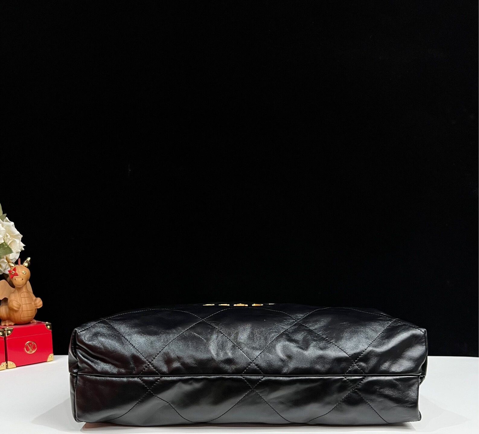 Chanel Pre-loved Bag Very good condition Size ONE SIZE - 6 Thumbnail