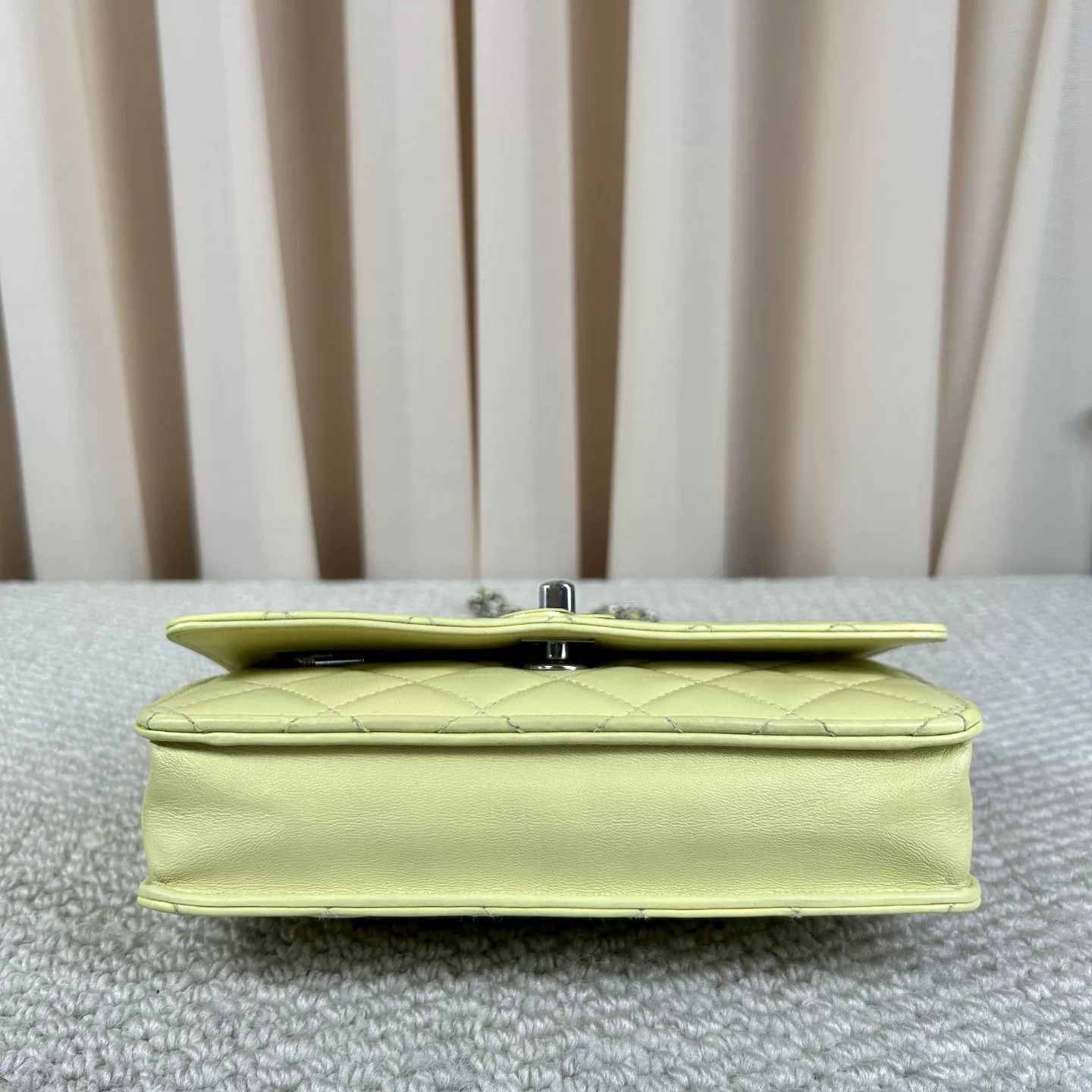 Chanel Pre-loved Bag Very good condition Size ONE SIZE - 3 Thumbnail